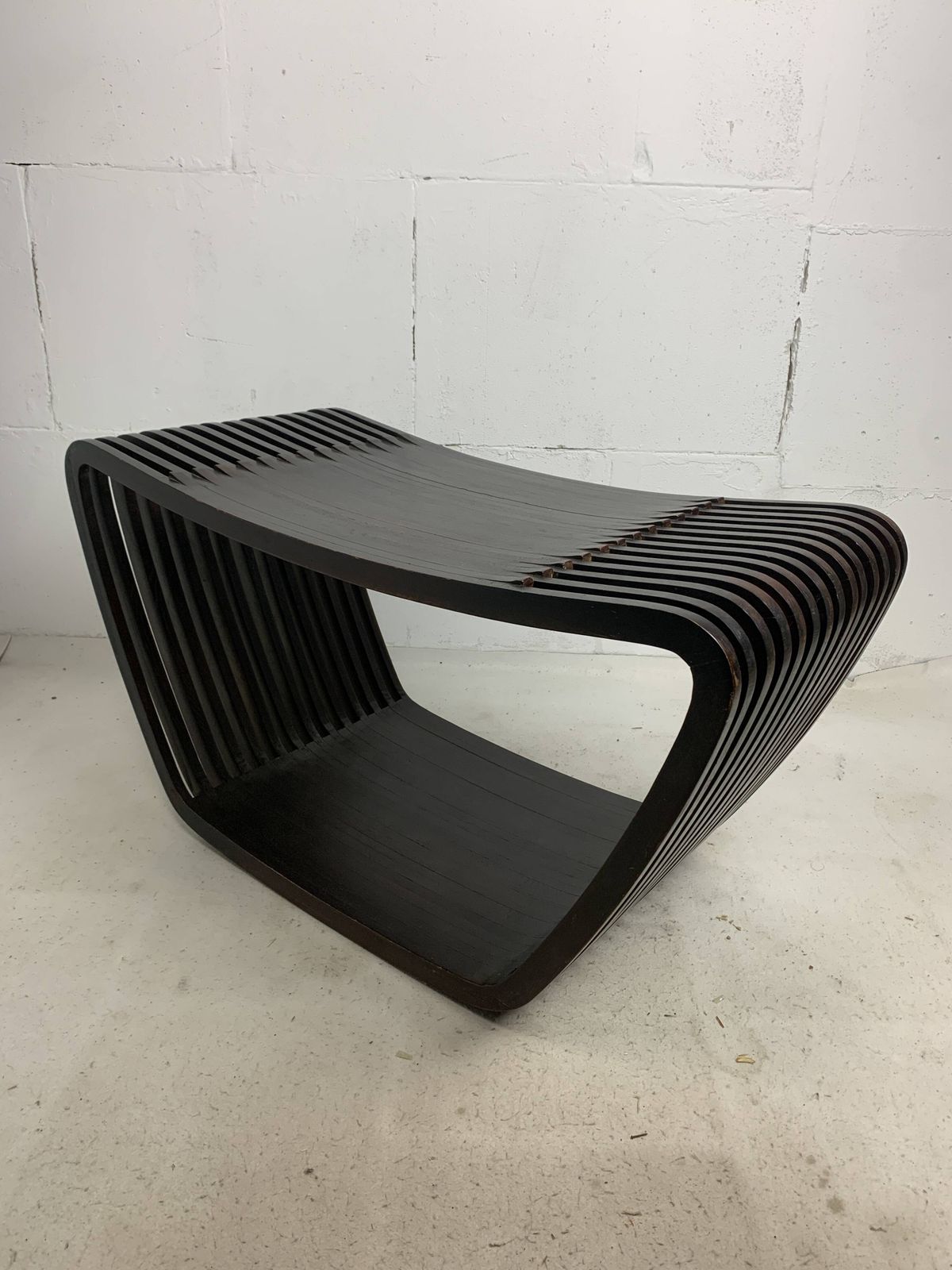 Post Modern Dutch Slatted Wooden Wavy Curvy Bench Or Coffee Table, 1970s photo vintage
