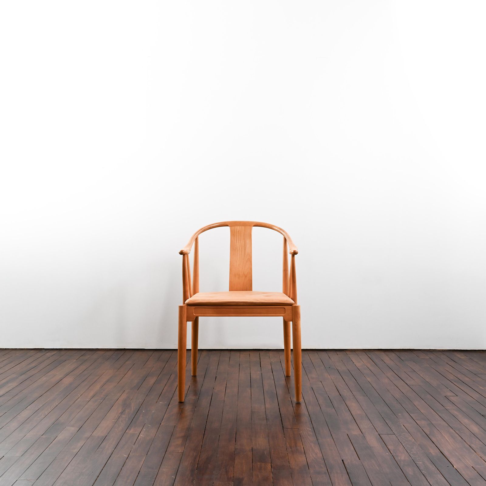 Set Of 6 China Chairs In Clear Lacquered Ash Wood Designed By Hans Wegner In 1944