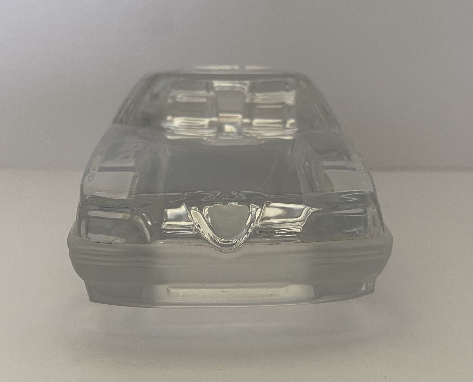 Daum France, Alfa Romeo 164 Lead Crystal Desktop Model, 1/20th Scale photo vinterior