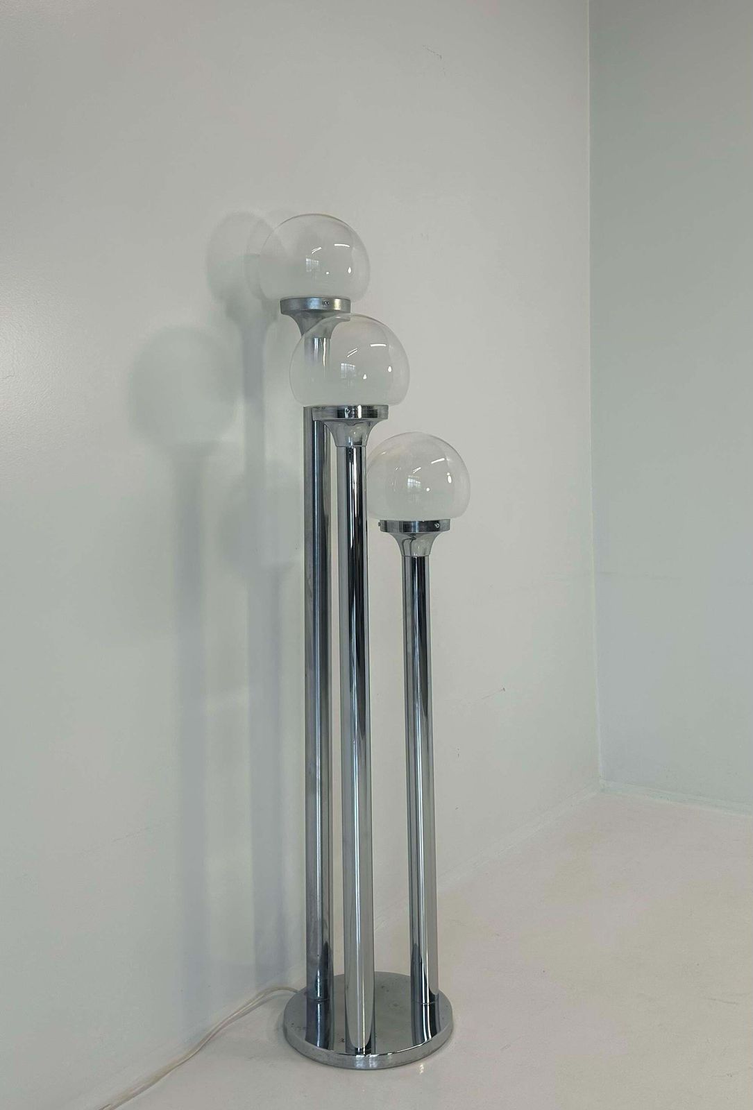 Italian Chrome And Murano Glass Floor Lamp Attr. Mazzega, 1970s photo Lighting