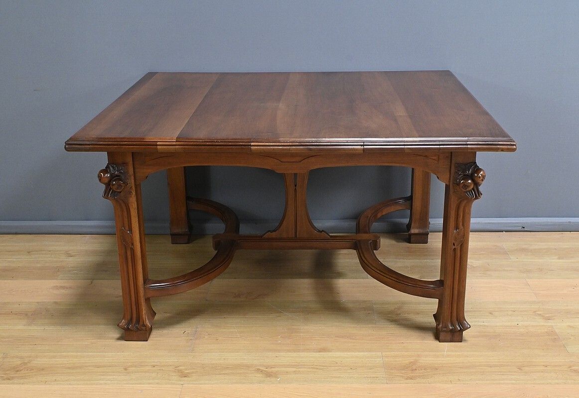 Art Nouveau Walnut Extending Table, 20 Place Settings – Early 20th Century photo 3559.0