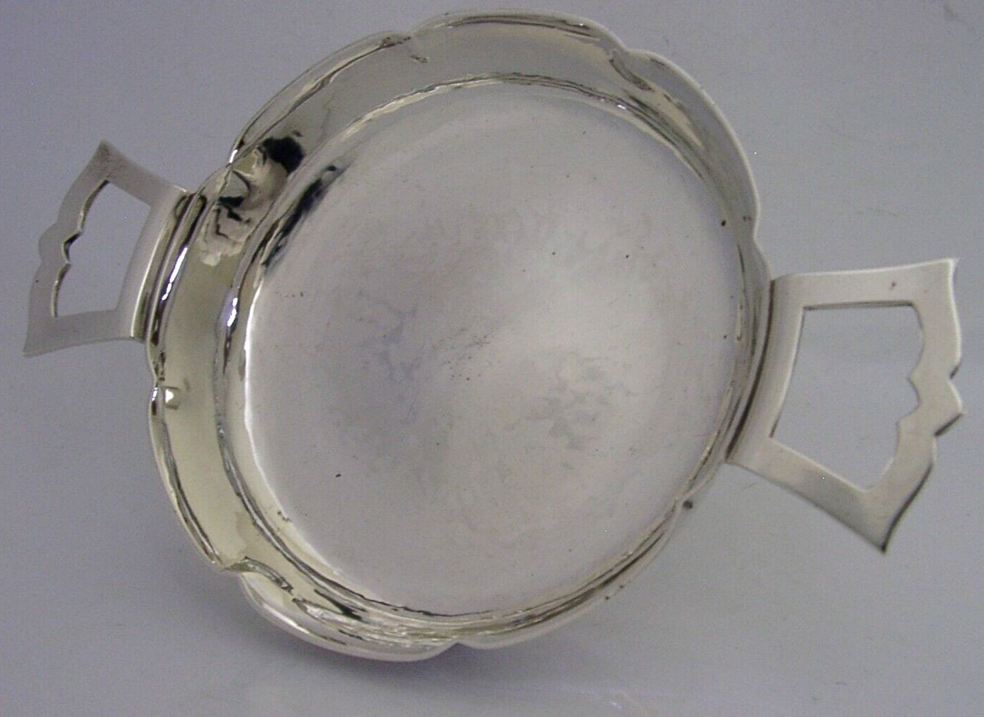 R E Stone Sterling Silver Planished Quaich Cup Bowl 1959 Arts & Crafts 109g photo vinterior
