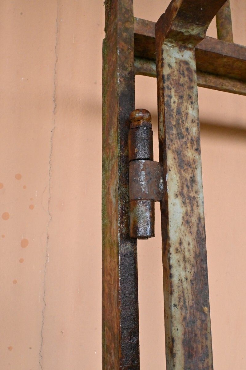 photo for sale Important Iron Property Gate – Part 1 Of The 19th Century
