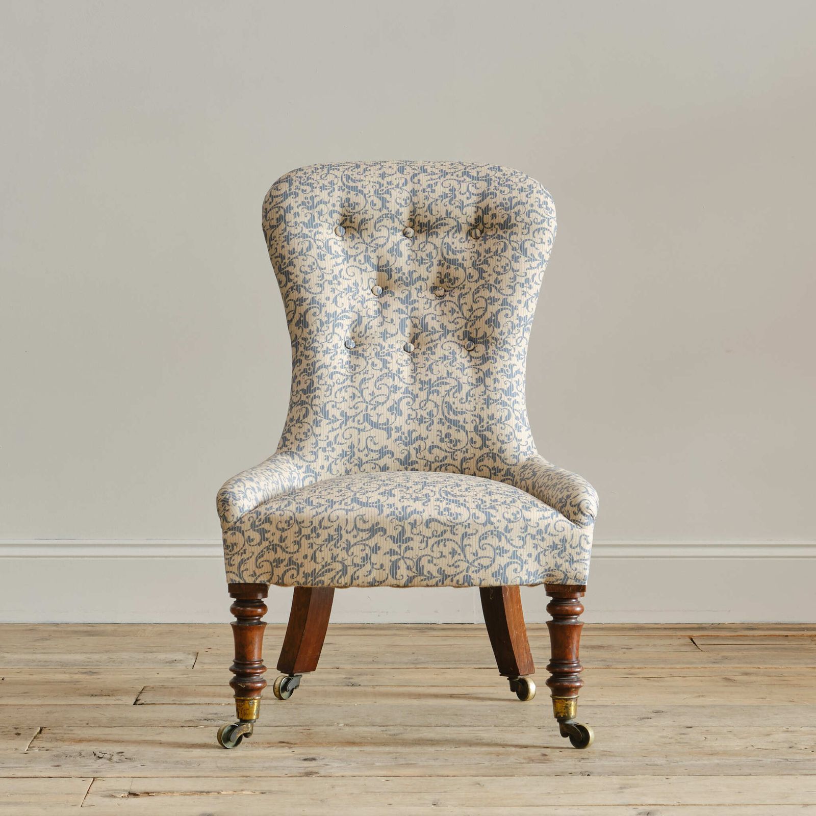 Regency Slipper Chair photo furniture