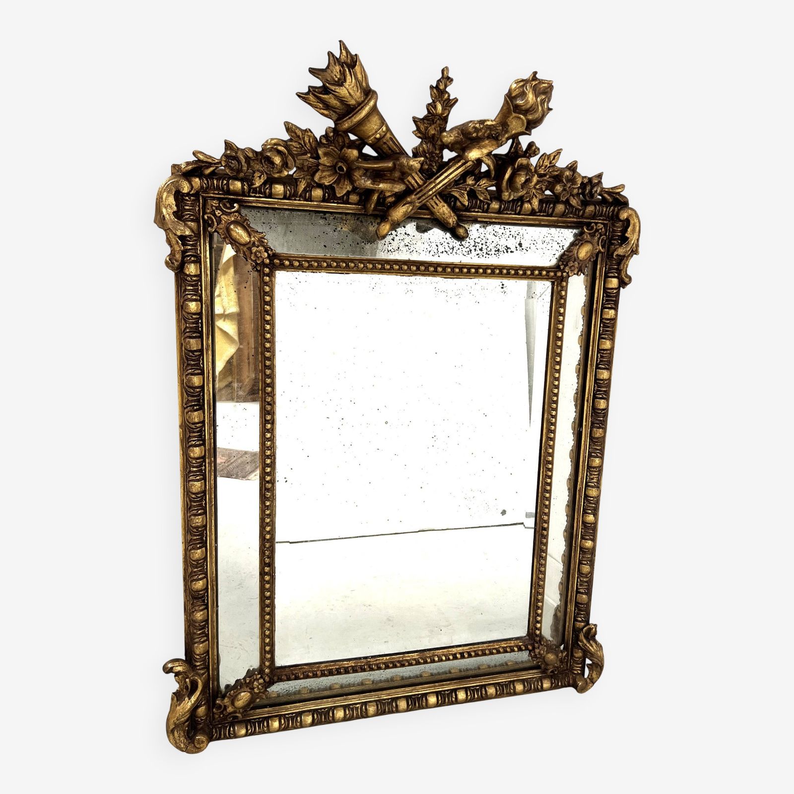 photo vintage Louis XVI Style Mirror With Parecloses In Wood And Gilded Stucco 19th Century