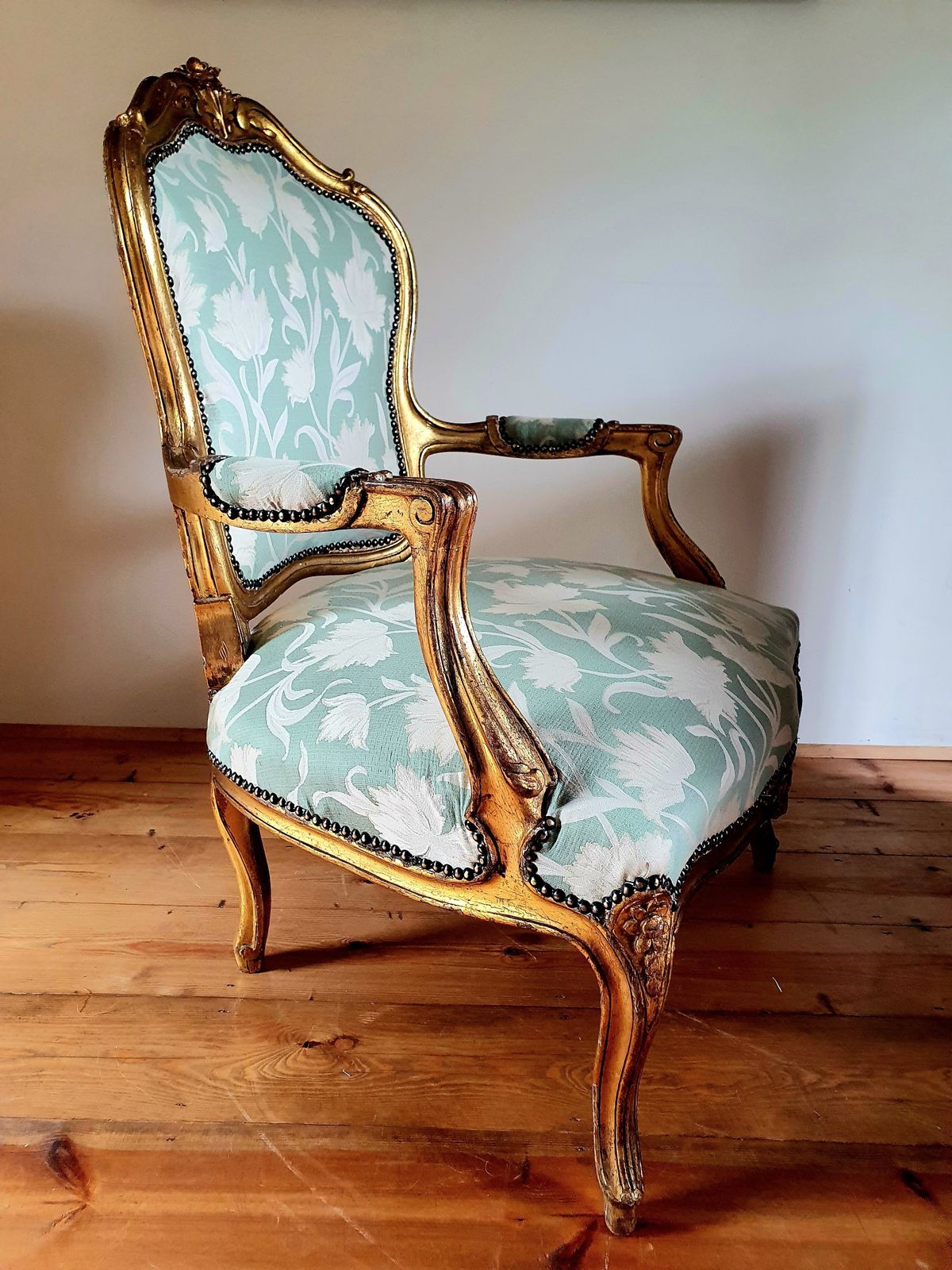 Antique XVI Style Gilt Wood Chair photo furniture