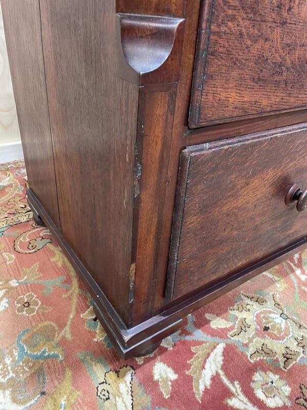 Commode En Chêne Et Placage De Noyer Style Anglais photo furniture