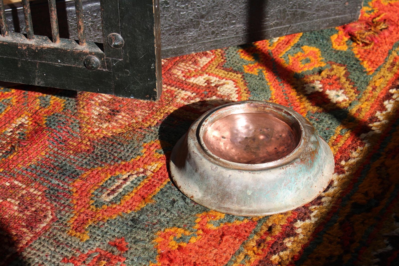 Edwardian Country House Verdigris Copper Dogs Water Bowl photo furniture