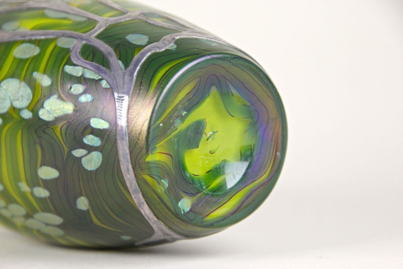 Home Decor Loetz Witwe Glass Vase "Cytisus Yellow" With Silver Overlay, Cz Circa 1902 photo