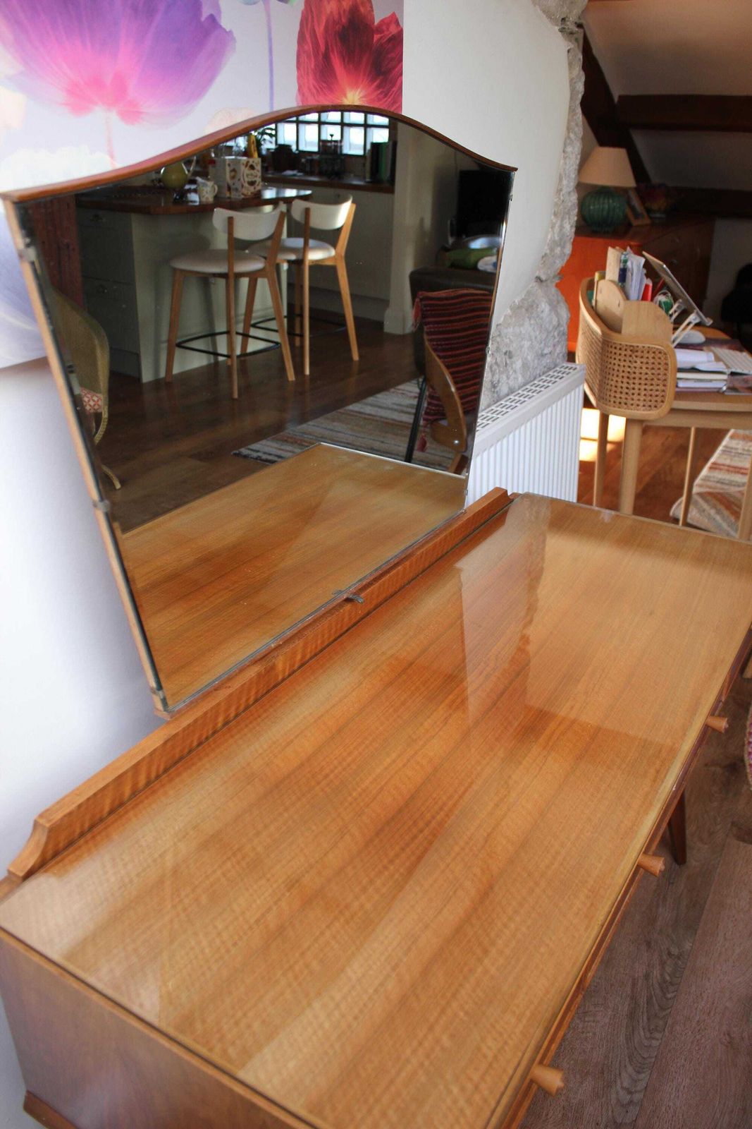 photo furniture Mid Century Alfred Cox Dressing Table