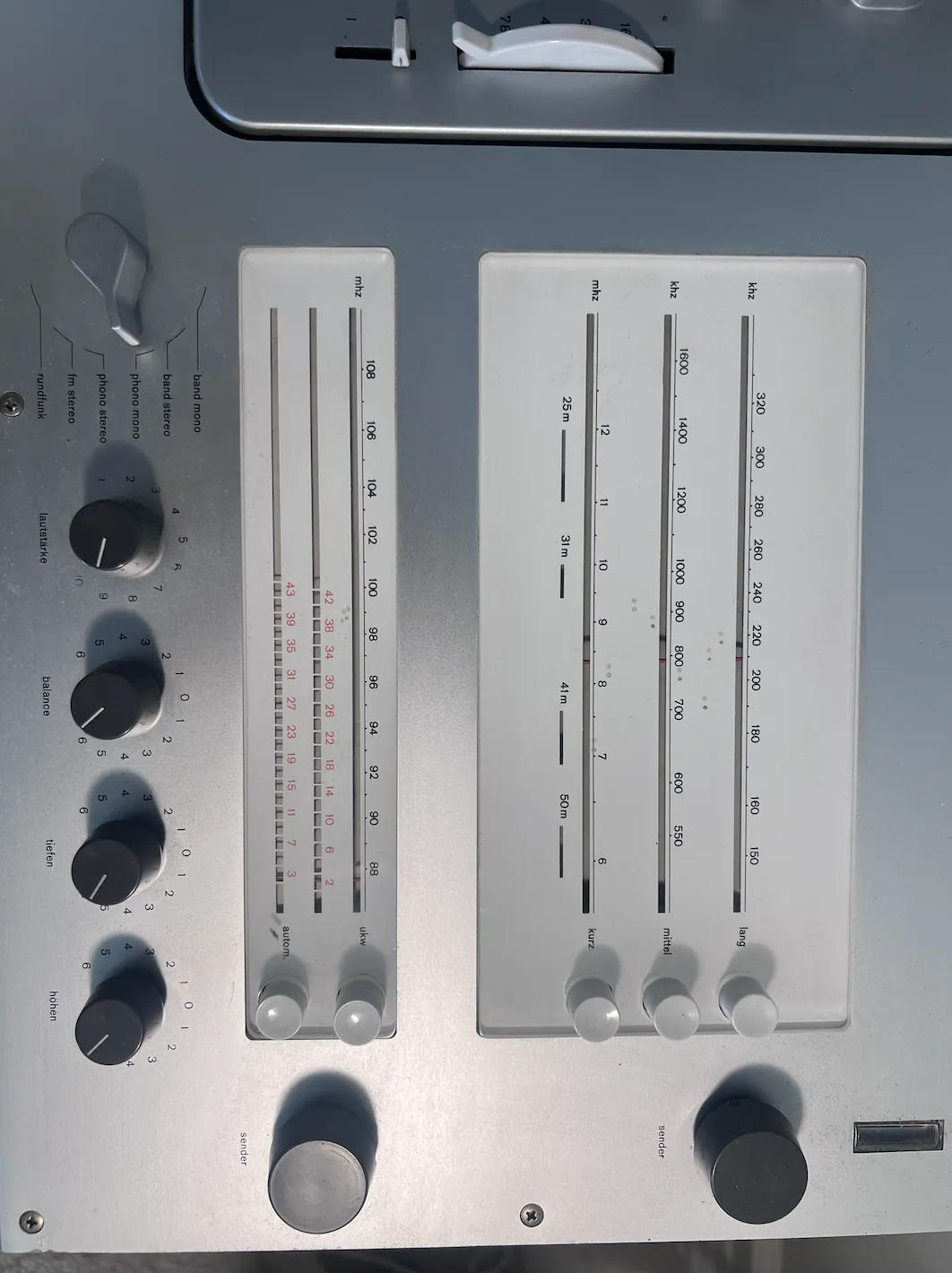 4000.0 Audio 300 With L 60 By Dieter Rams For Braun Atelier, 1970's photo