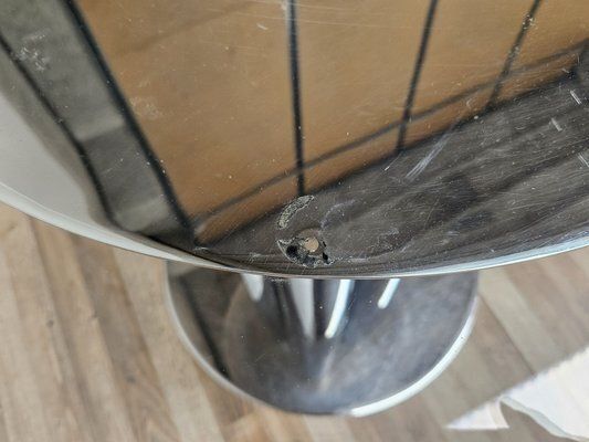 photo vinterior Vintage Metal Table With Round Glass Top, 1970s