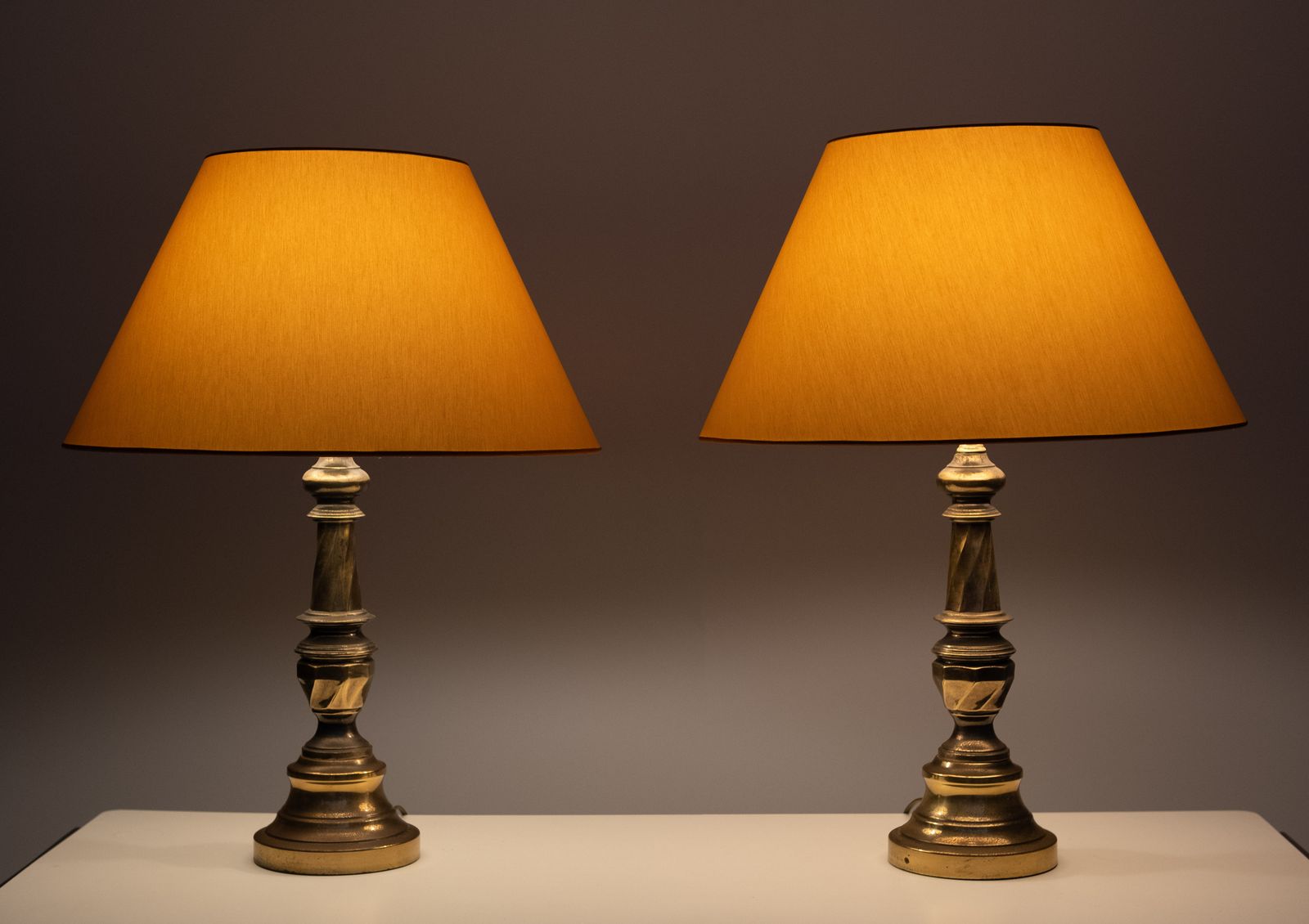 Hollywood Regency Classic Brass Table Lamps 1970s France photo vinterior