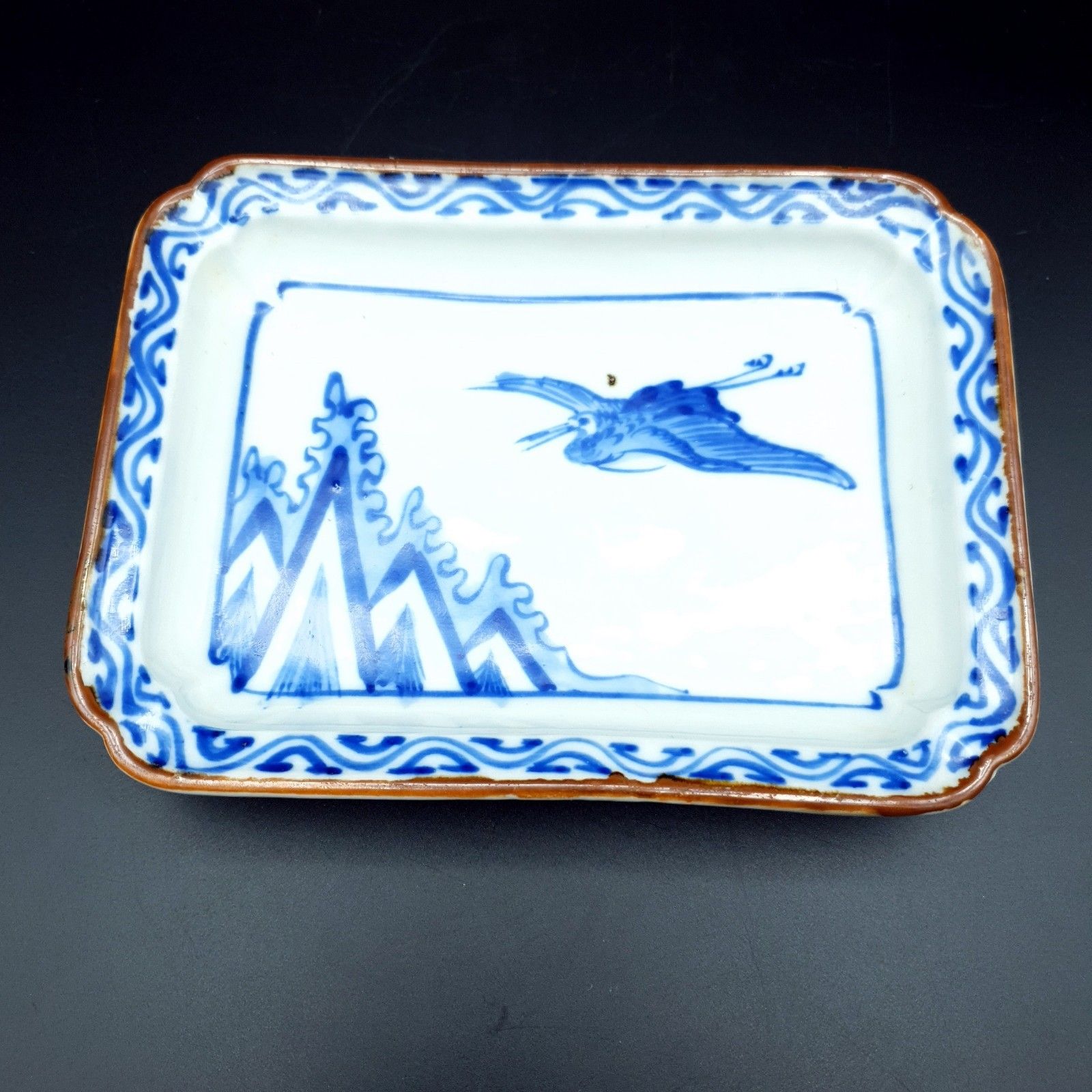 photo furniture Japanese Shallow Dishes Imari Style Blue & White Handpainted Motif Crane L6.25"