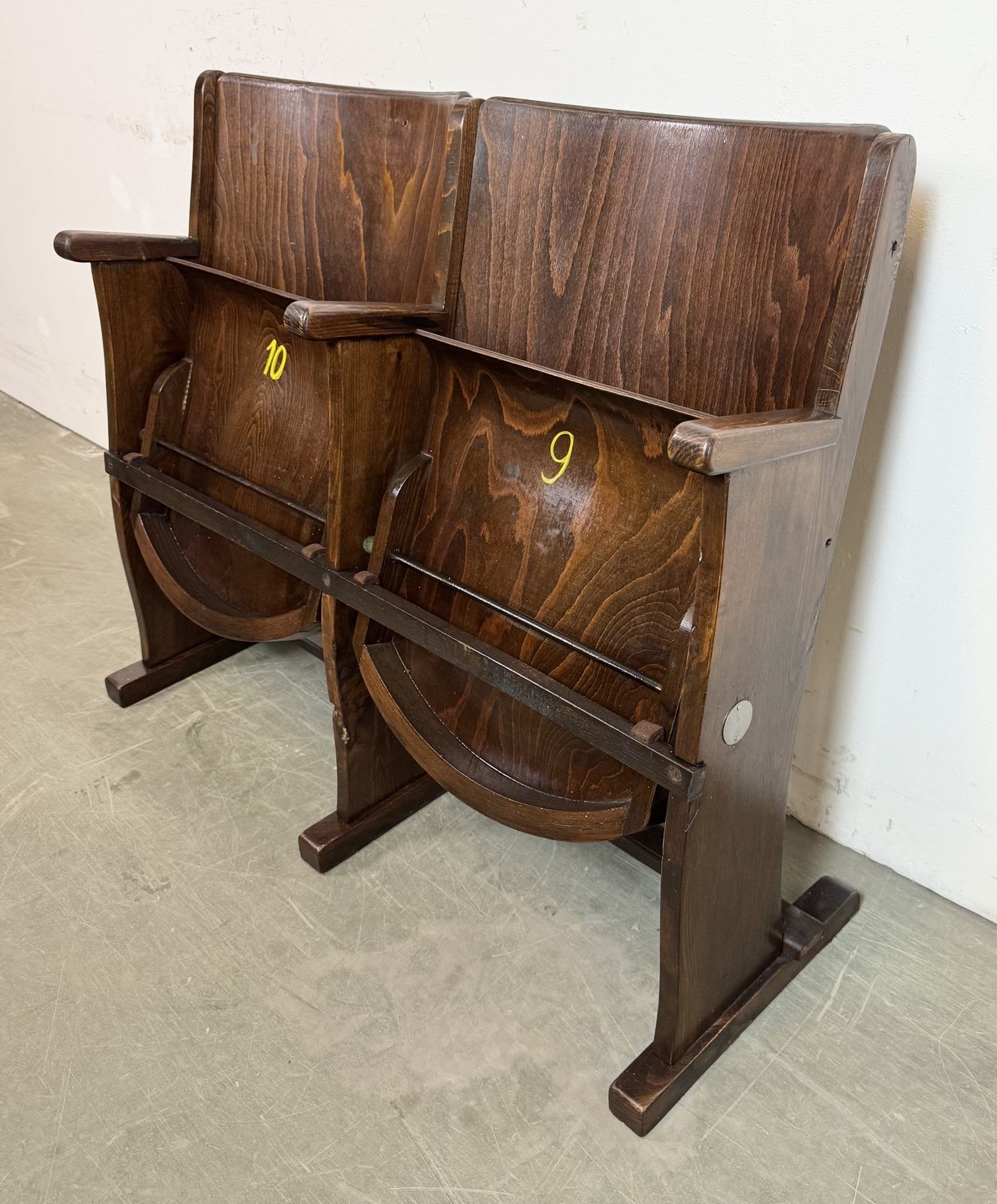 photo vintage Vintage Two Seat Cinema Bench From Ton, 1960s, 2x