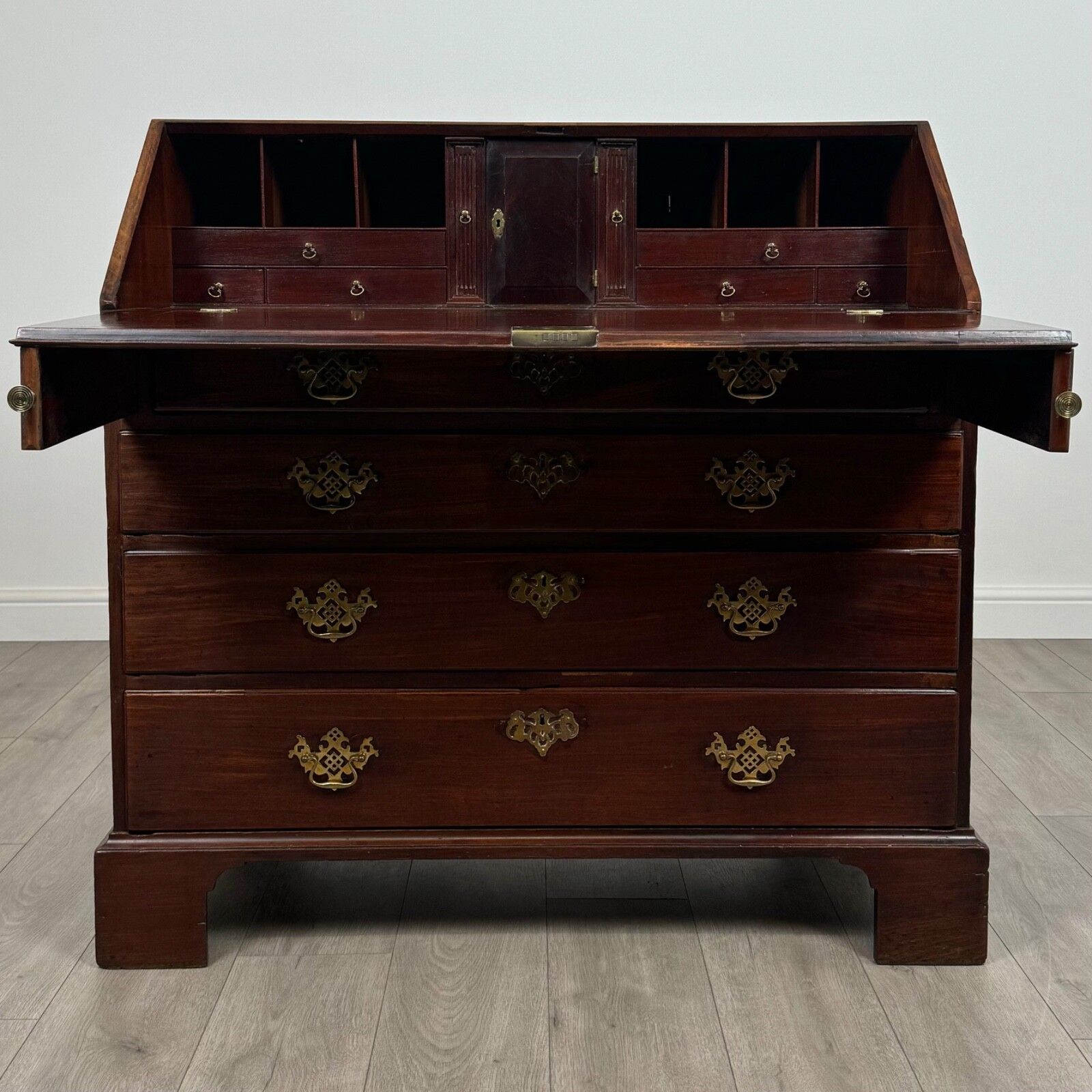 Antique 18th Century Fine Quality Bureau In Mahogany photo furniture