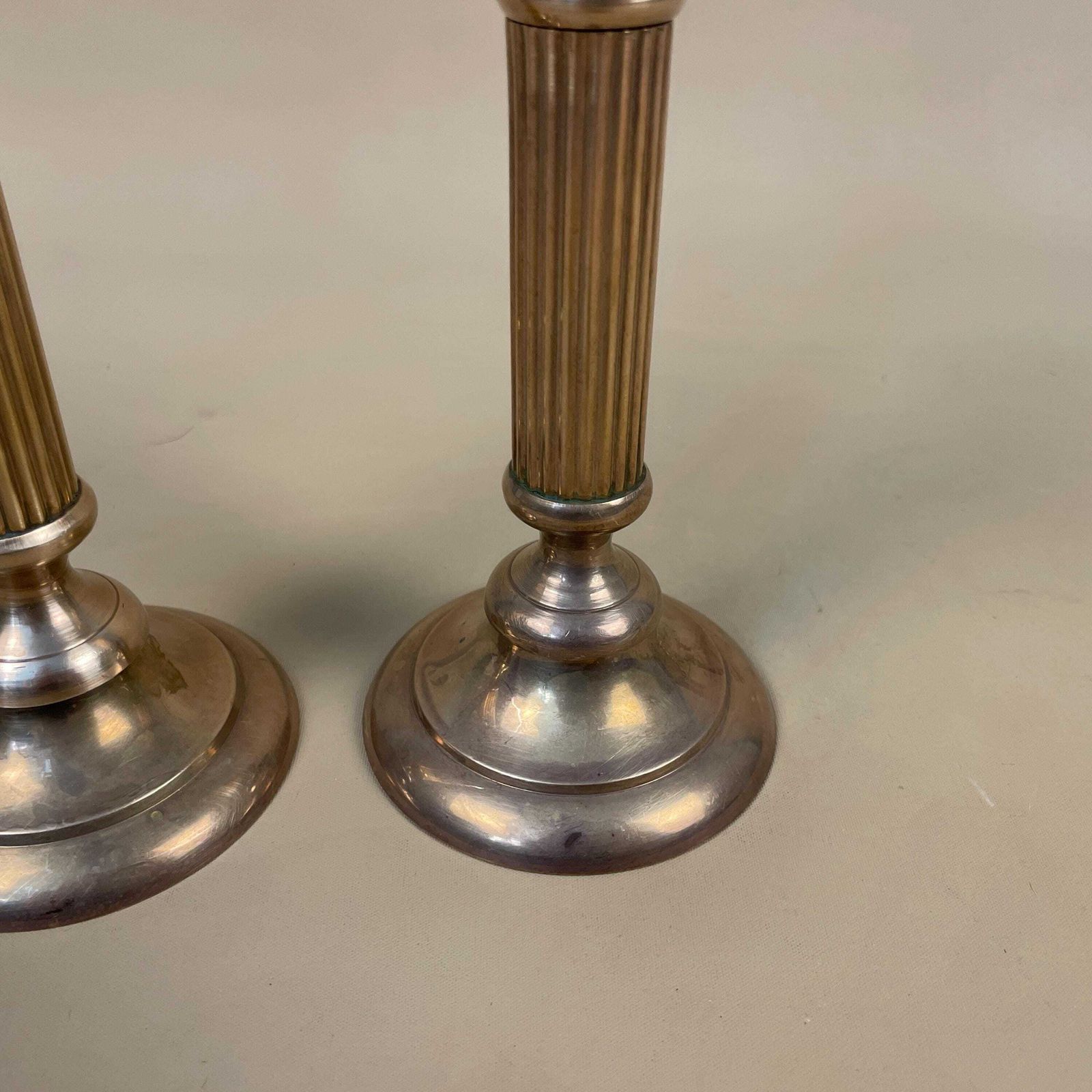Antique Matching Pair Of Gold Brass Metal Candlestick Candle Stick Vintage Taper Dinner Candlesticks Column Round Base Striped Pillar photo vinterior