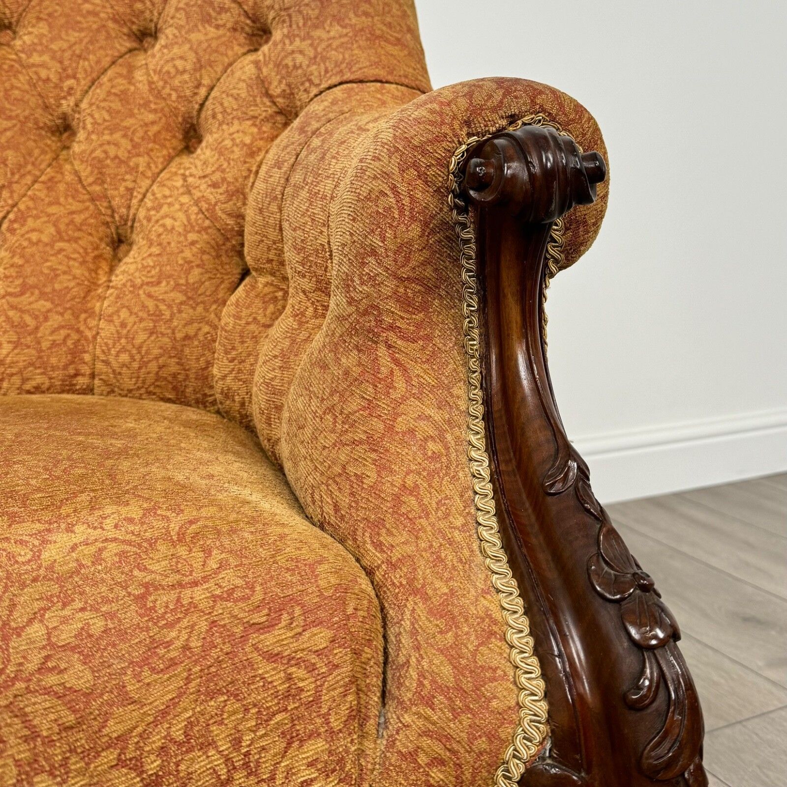 photo furniture Antique 19th Century Mahogany 3 Piece Suite Of Finest Quality