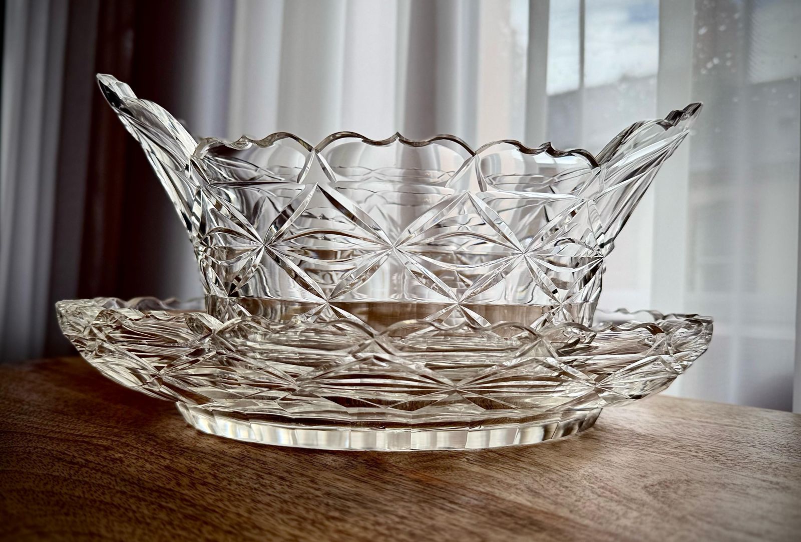 Rare Set Of 3 Irish Georgian Cut Glass Bowls With Original Underplates, Circa 1780 1800 photo 1550.0