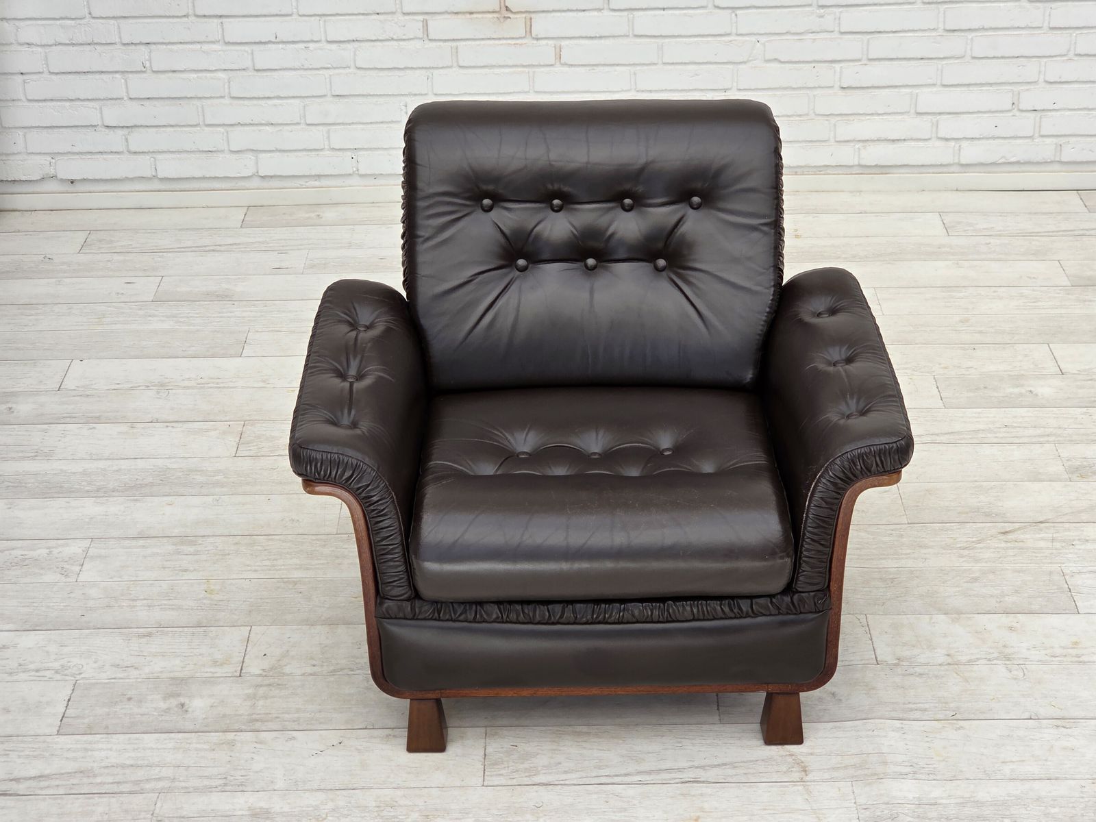 1970s, Scandinavian Armchair, Brown Furniture Leather, Teak Wood Legs. photo furniture