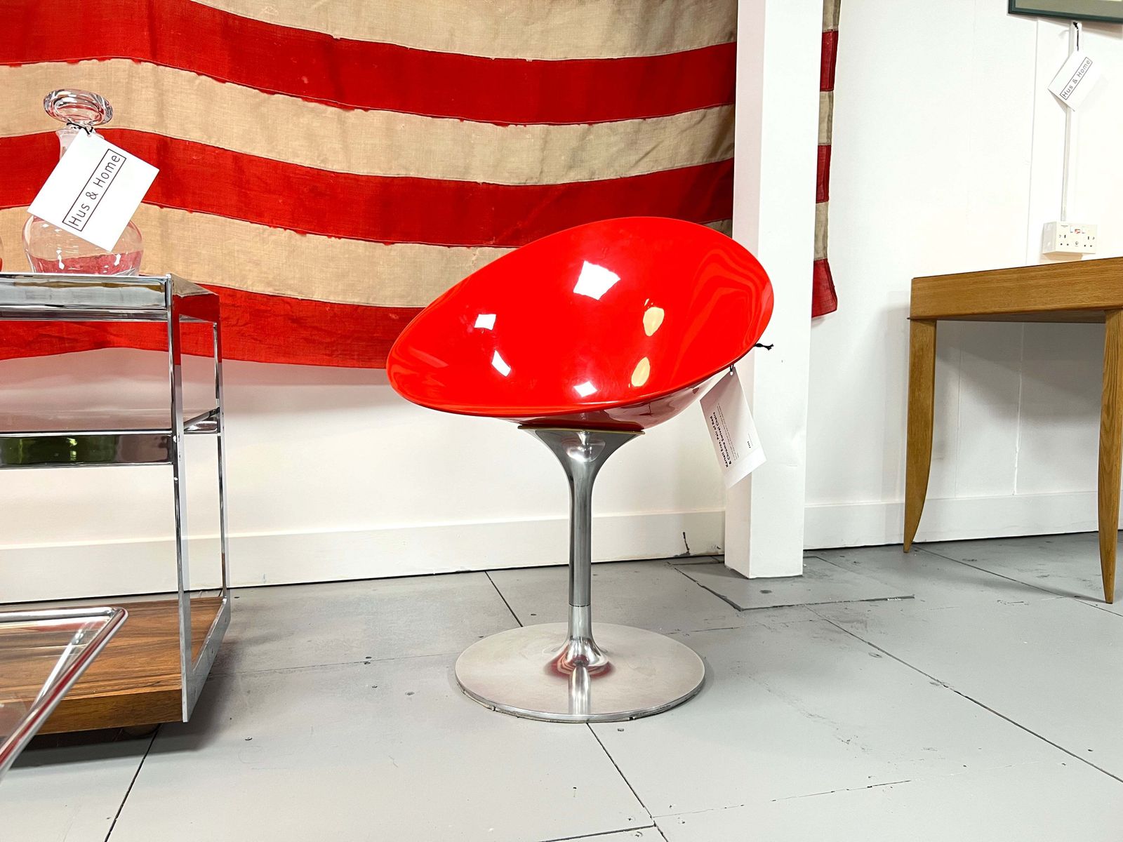Kartell Eros, Pair Of Red & Chrome Swivel Chairs photo 345.0