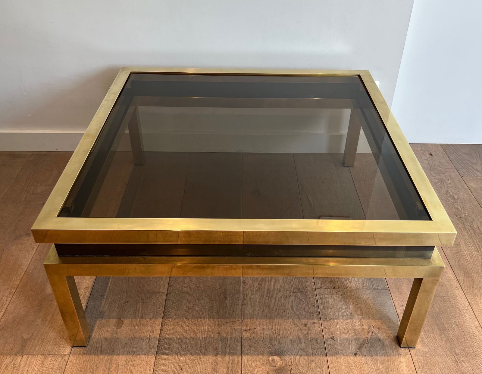 Brass And Black Lacquer Coffee Table By Guy Lefèvre For Maison Jansen photo Furniture