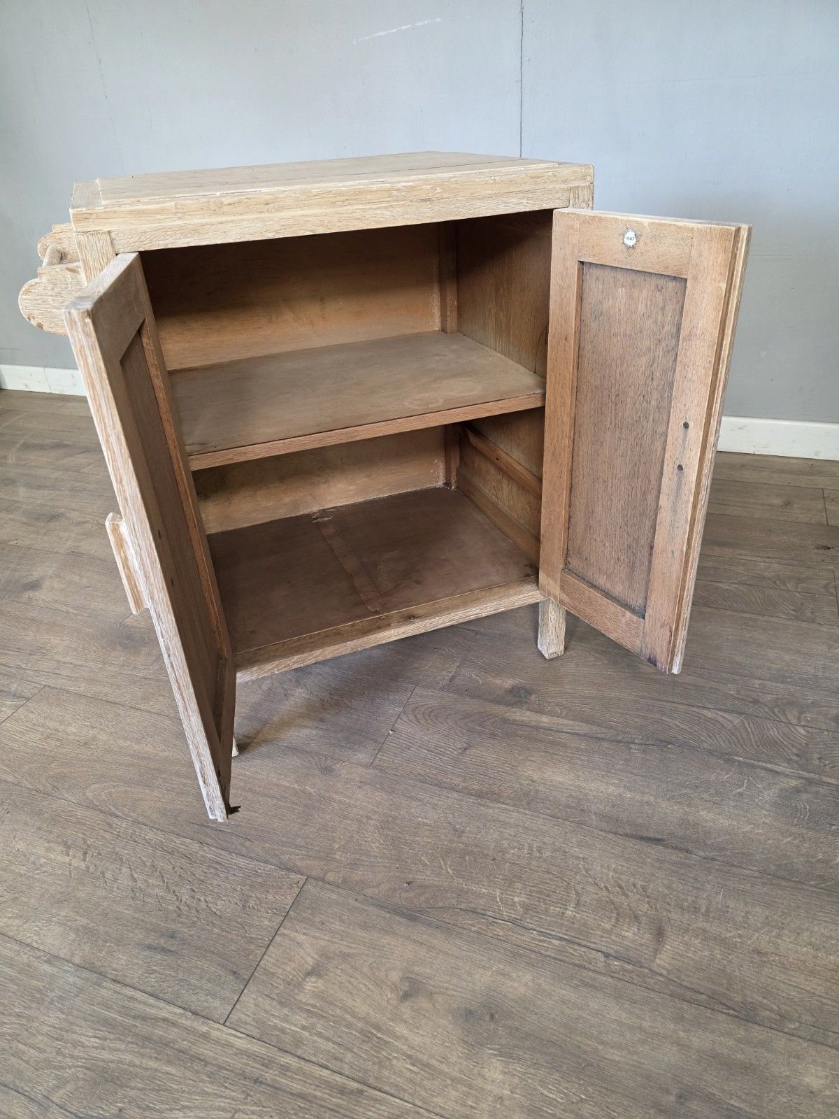 Heals Of London Limed Oak Wash Stand photo buy