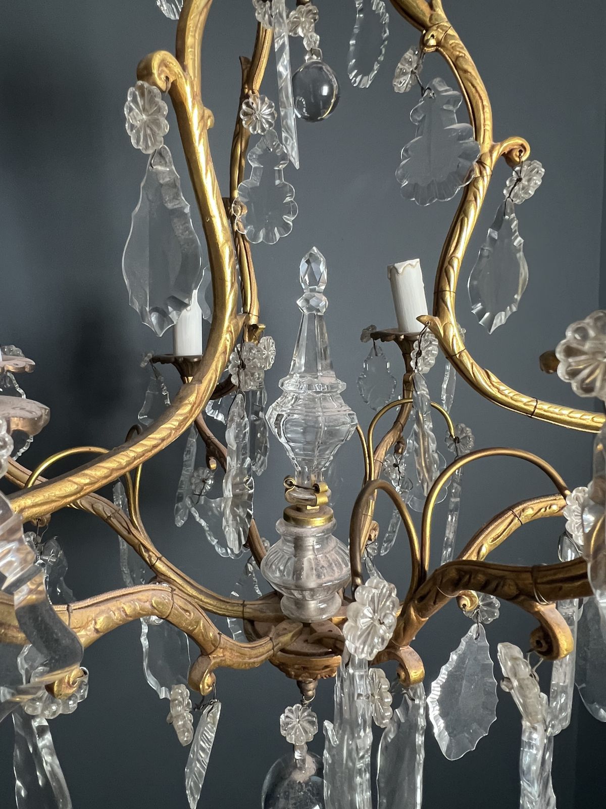 photo furniture Louis XV Style Bronze Chandelier With Crystals And 6 Lights