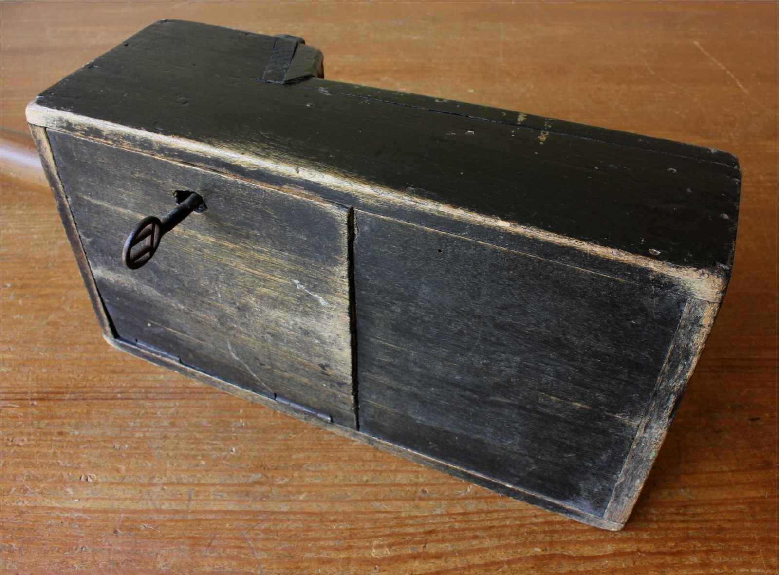 French Church Offering Box. Taxe Sur Chaises Collection Tray. Pew Rent. photo buy