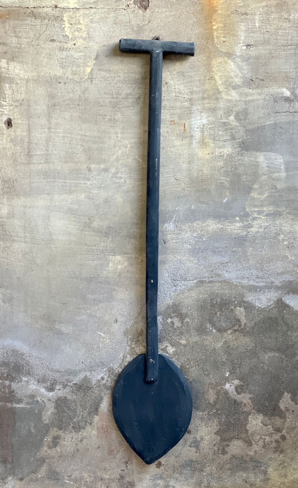 Antique 1900s Tribal Teakwood Oar From Kerala – Handcrafted Paddle For Wall Decor photo furniture