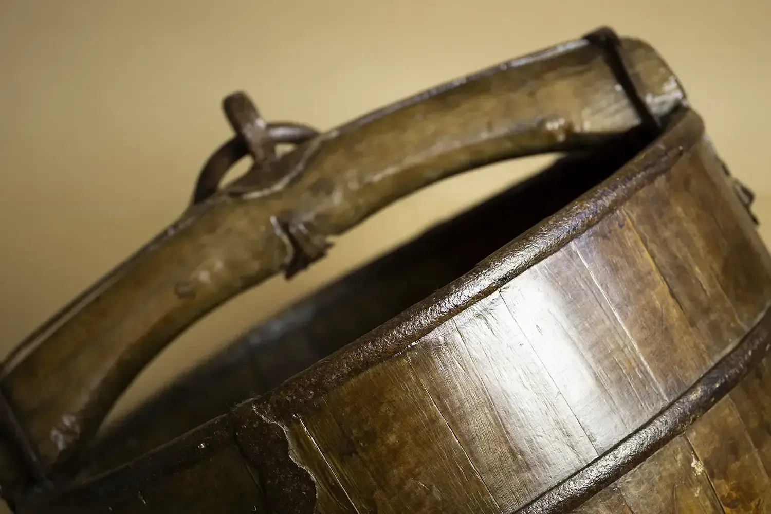 Chinese Wooden Bucket – Antique Coopered Well Bucket With Iron Banding photo buy