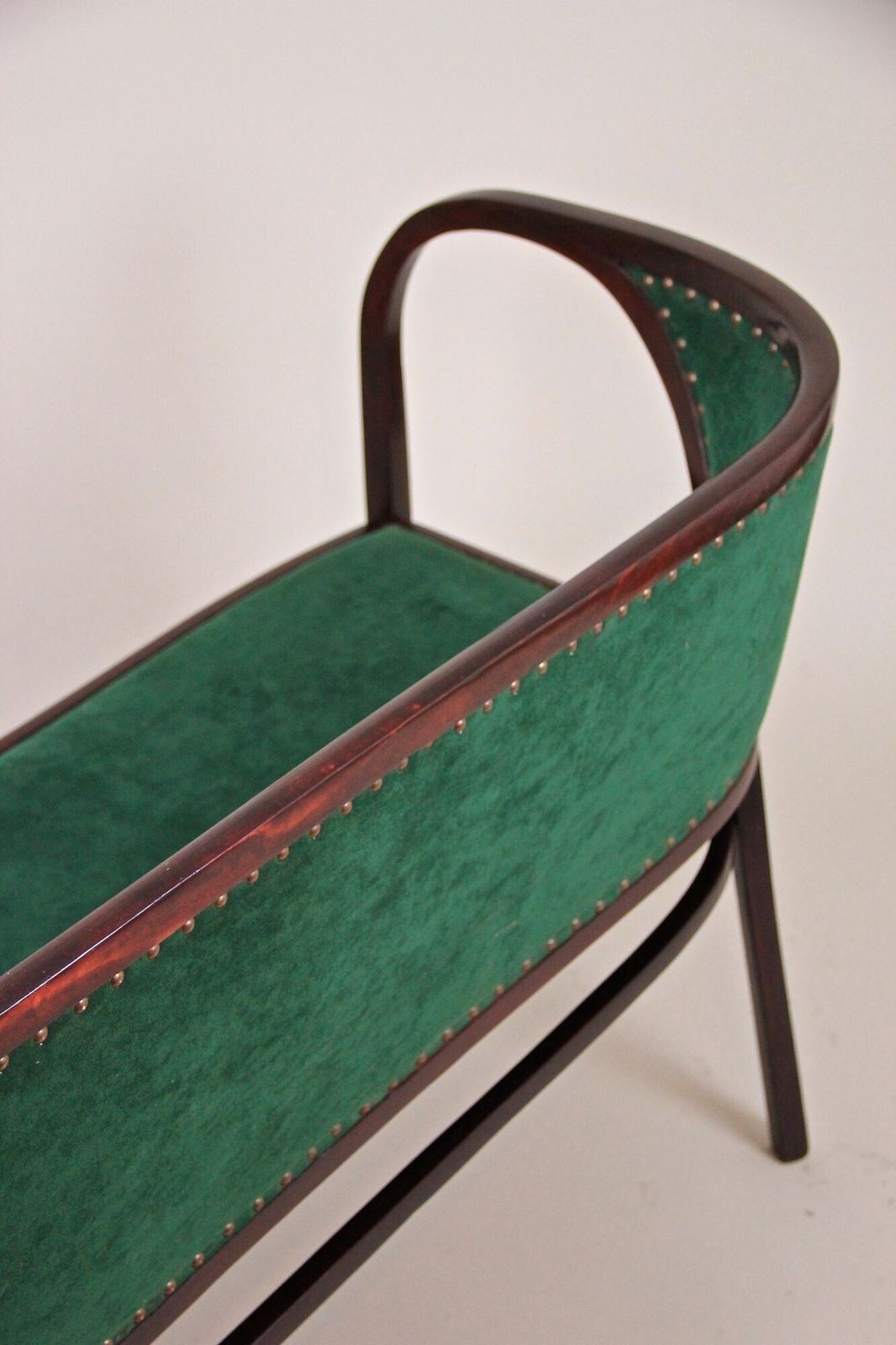 photo vinterior Art Nouveau Thonet Bentwood Seating/ Salon Suite By M. Kammerer, At, Ca. 1910