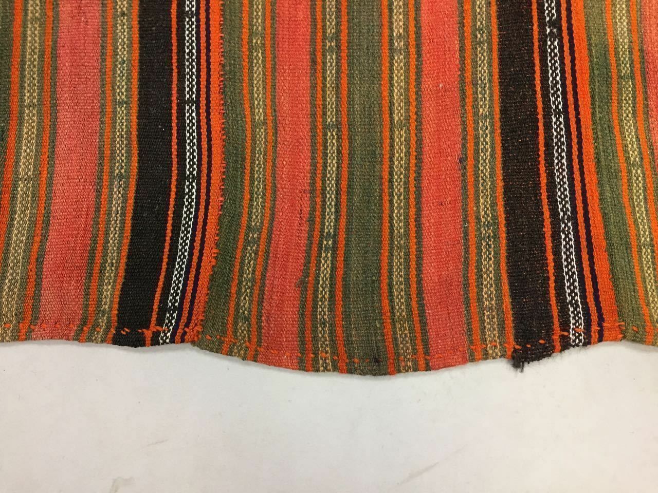 Vintage Turkish Kilim Rug 240x193cm Shabby Vintage Old Wool Country Kelim photo vinterior