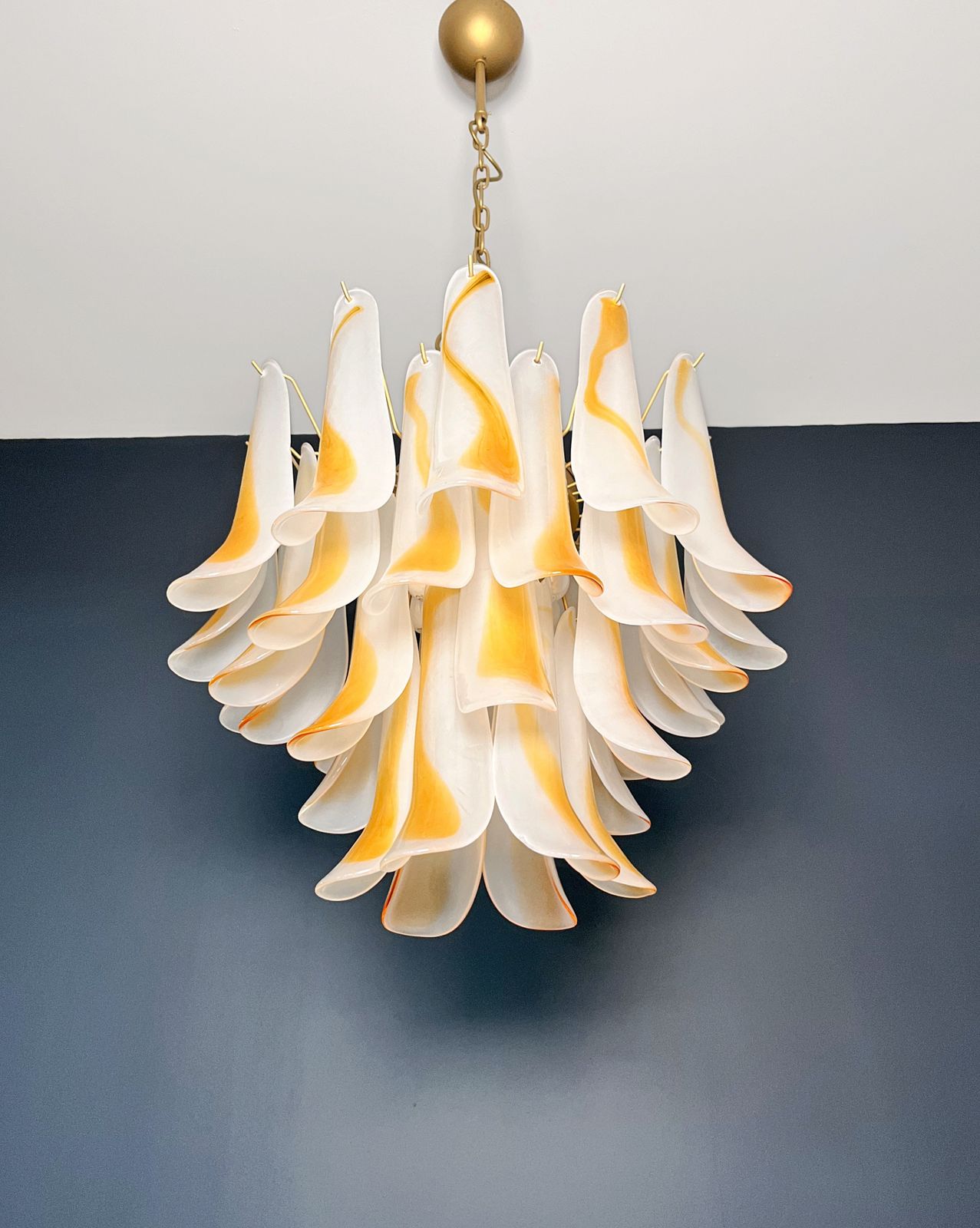 photo vinterior Italian Vintage Murano Chandelier   36 Acid Etched Amber Glass Petals