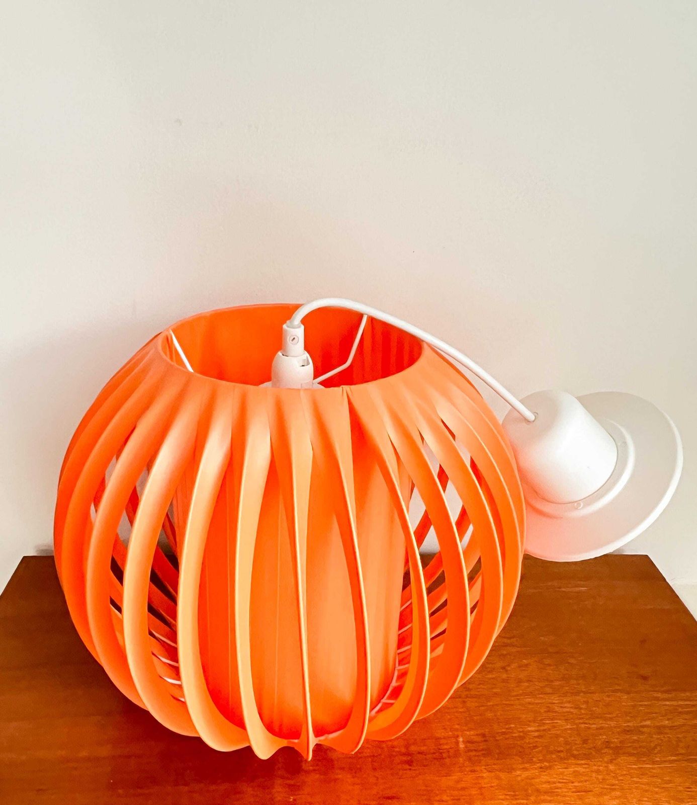photo furniture Vintage Hanglamp   Dutch Design   Oranje   Space Age   Pop Art