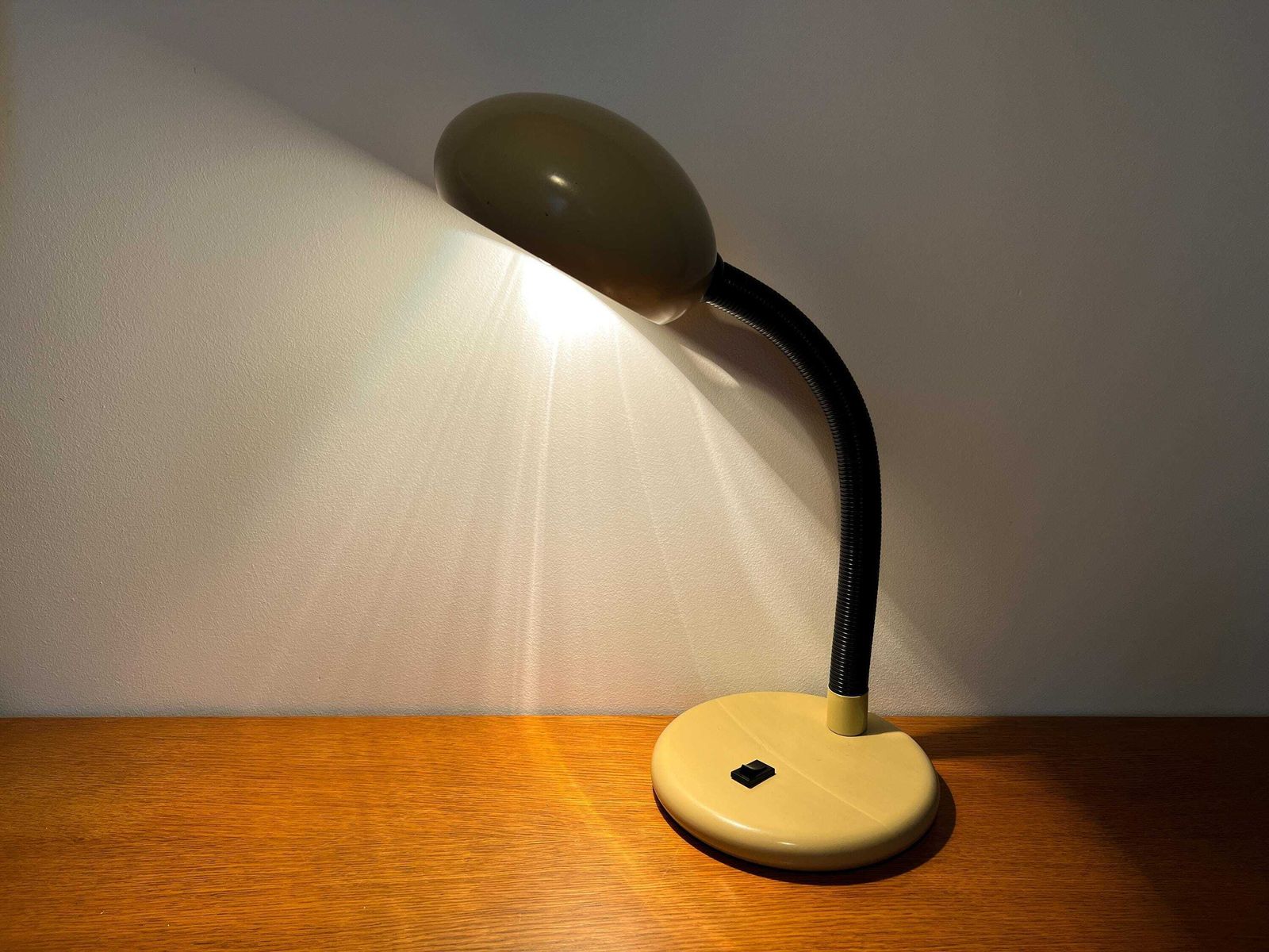 Vintage Schmidt Model 7001 Desk Light With Flexible Gooseneck   Mushroom   Space Age   Cobra – Mcm   Eye Ball photo for sale