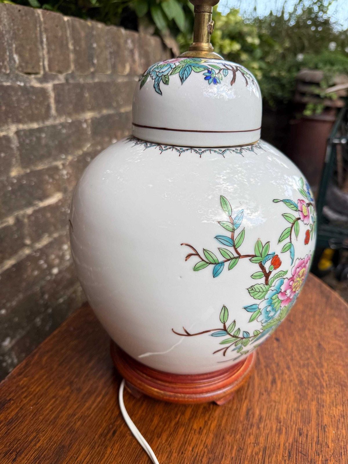 Vintage Oriental Style Porcelain 1970s Lamp, Floral Chinoiserie Table Lamp With Wooden Base, Hand Painted, Working photo vinterior