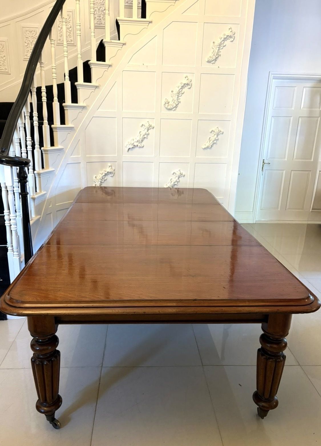 Antique Quality Mahogany 10/12 Seater Extending Dining Table