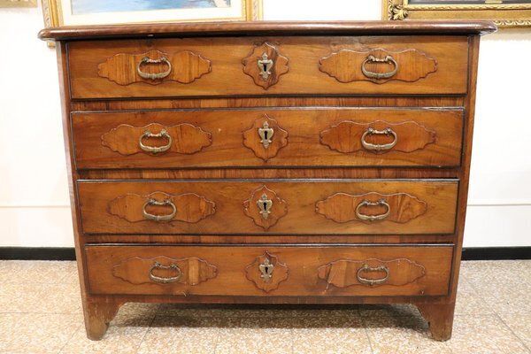 17th Century Chest Of Drawers In Walnut photo buy