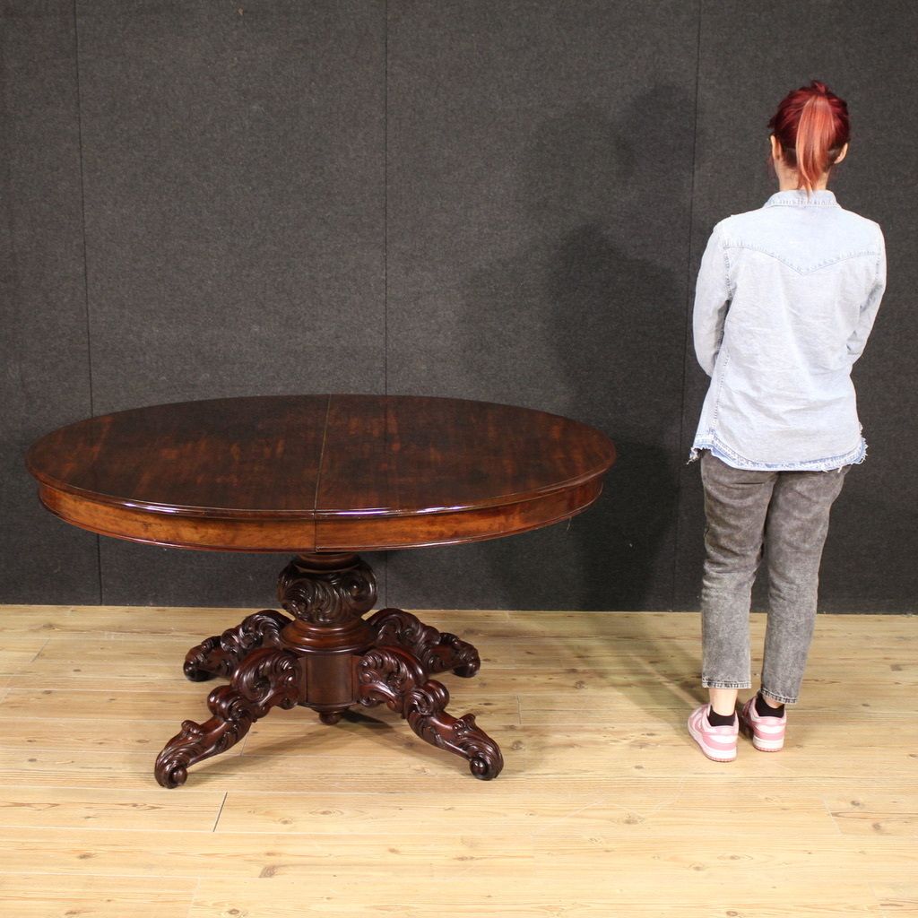 19th Century Extendable Mahogany Table photo vinterior