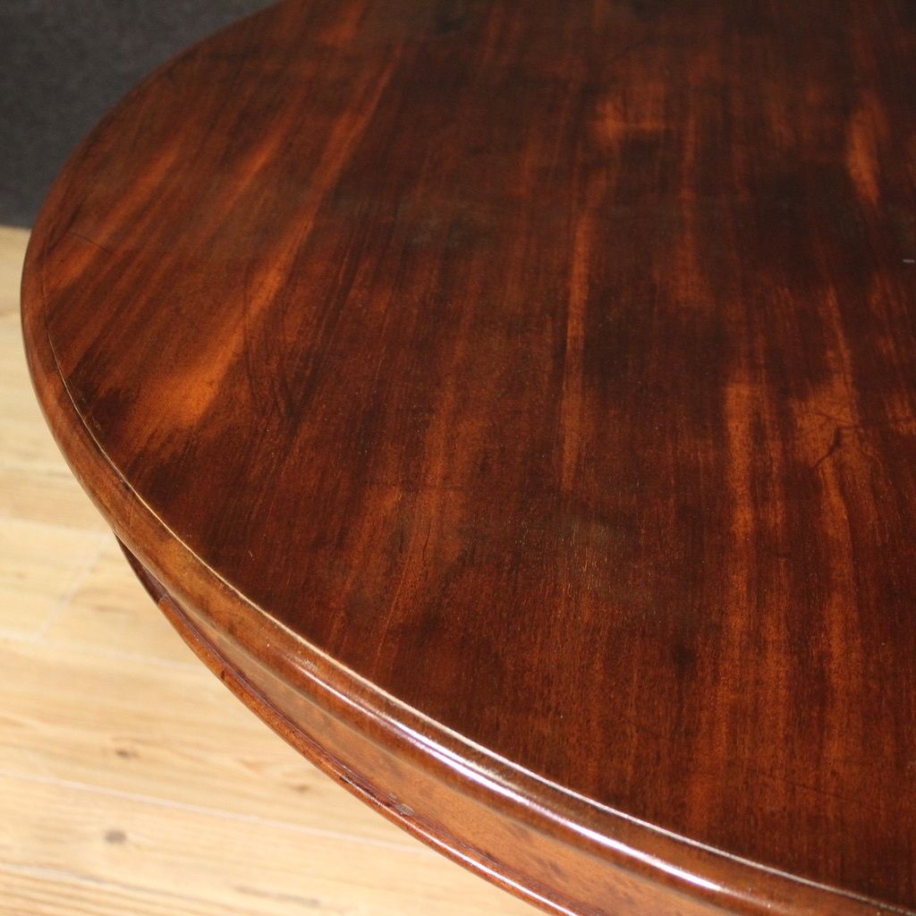 3550.0 19th Century Extendable Mahogany Table photo