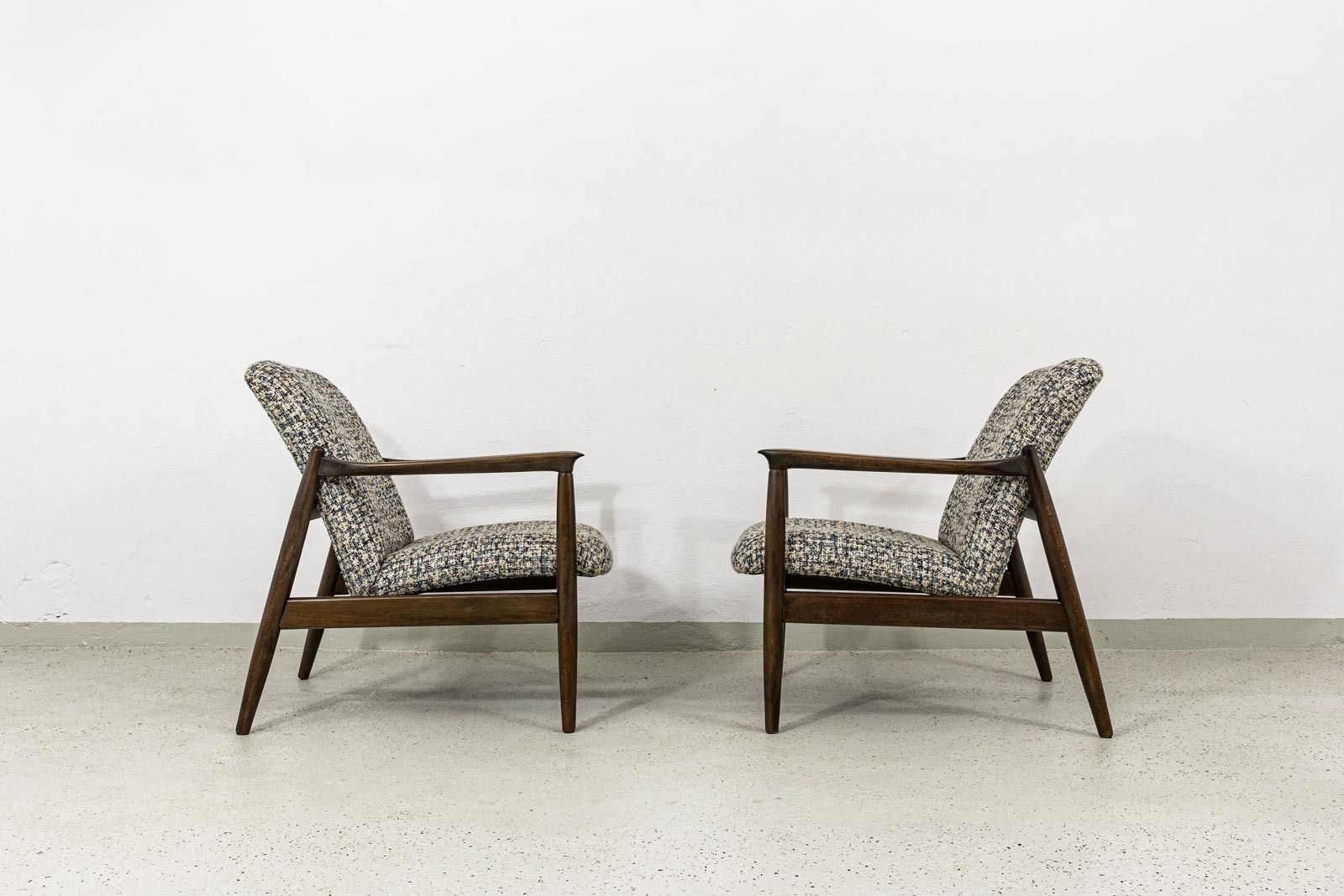 Mid Century Armchairs By Edmund Homa, Poland, 1960s, Set Of 2 photo vinterior