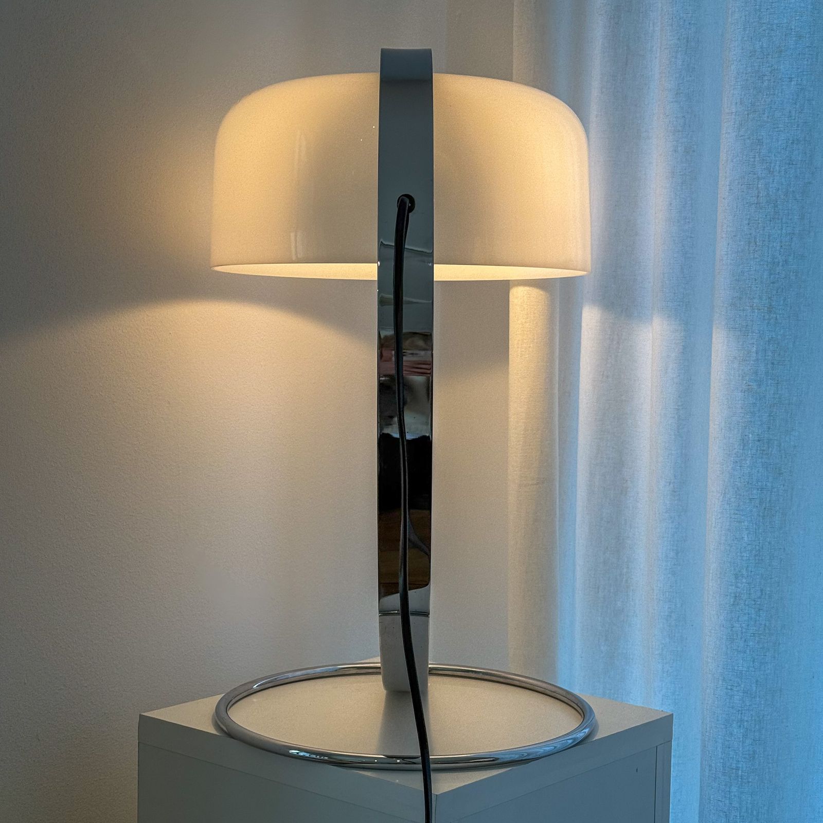 photo furniture Tropic Chrome Plated Steel Desk Lamp By Raak, 1970