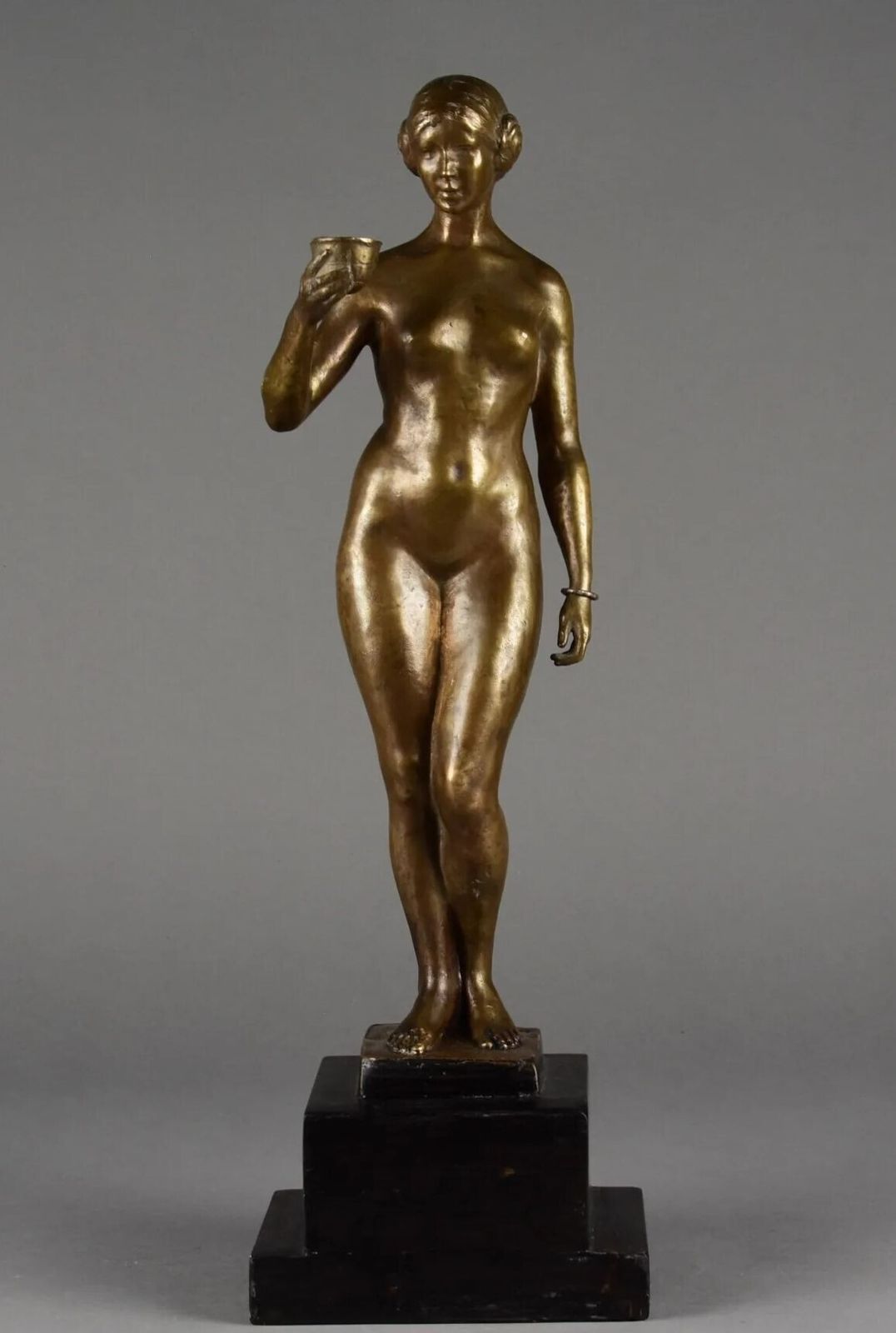 2800.0 Yvonne Serruys, Woman With A Goblet / The Goddess Hebe (Circa 1912) photo