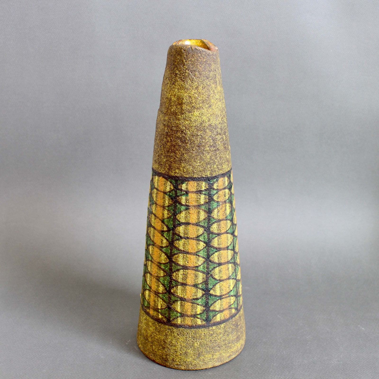 Mid Century Italian Earthenware Flower Vase By Aldo Londi For Bitossi (Circa 1950s) photo Home Decor