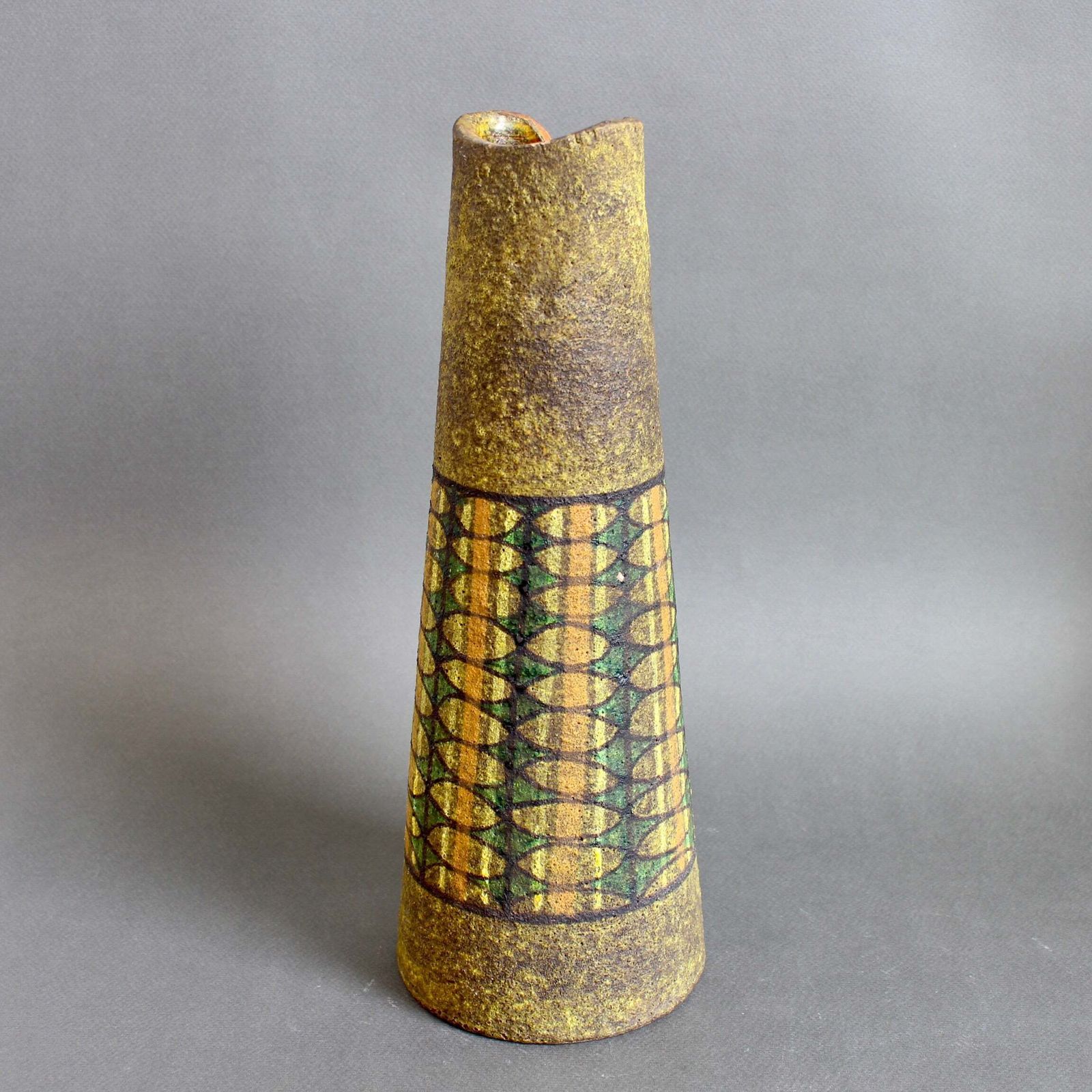 Mid Century Italian Earthenware Flower Vase By Aldo Londi For Bitossi (Circa 1950s) photo vinterior