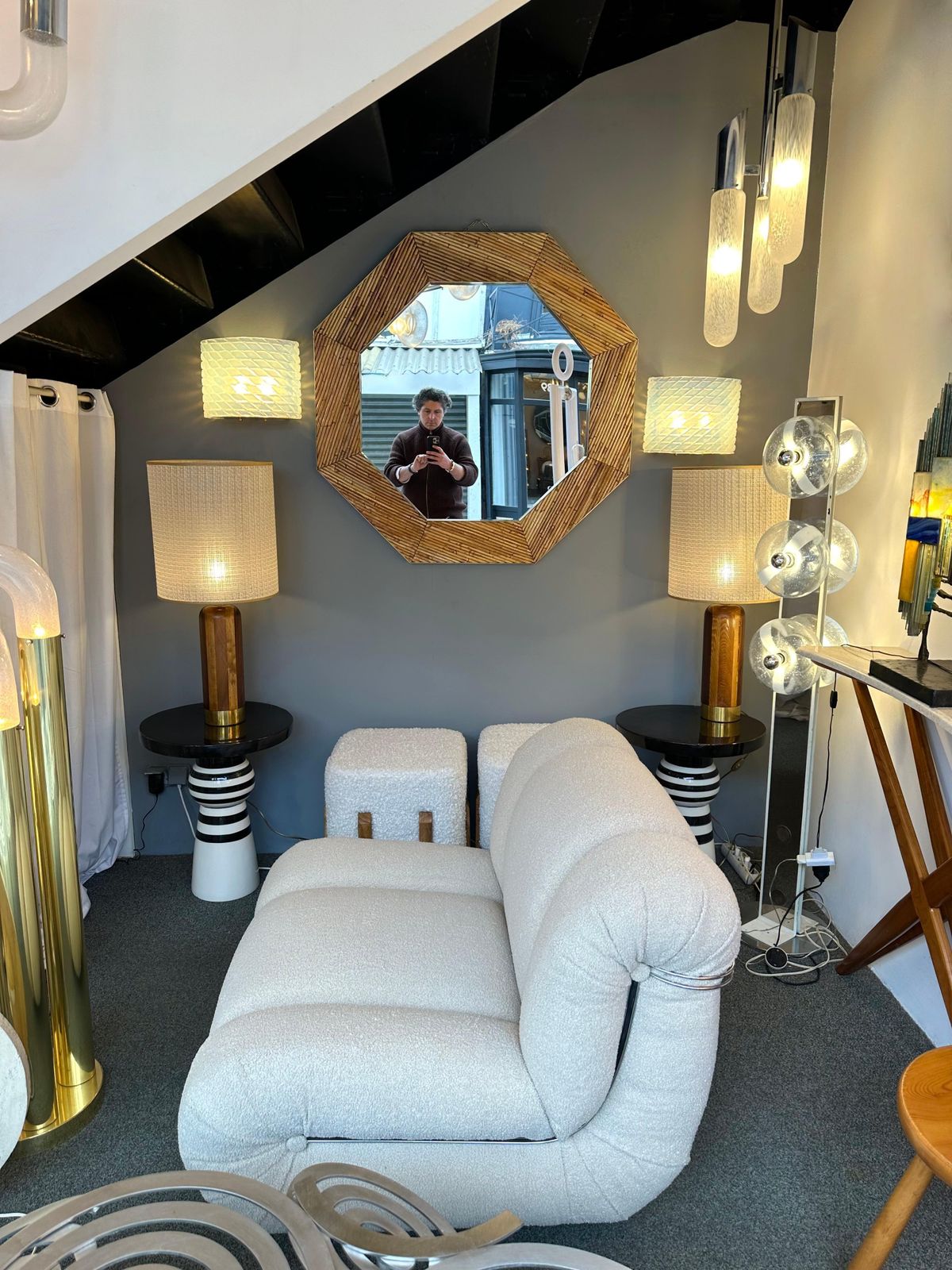 photo vinterior Rattan And Brass Octogonal Wall Mirror By Vivai Del Sud. Italy, 1970s