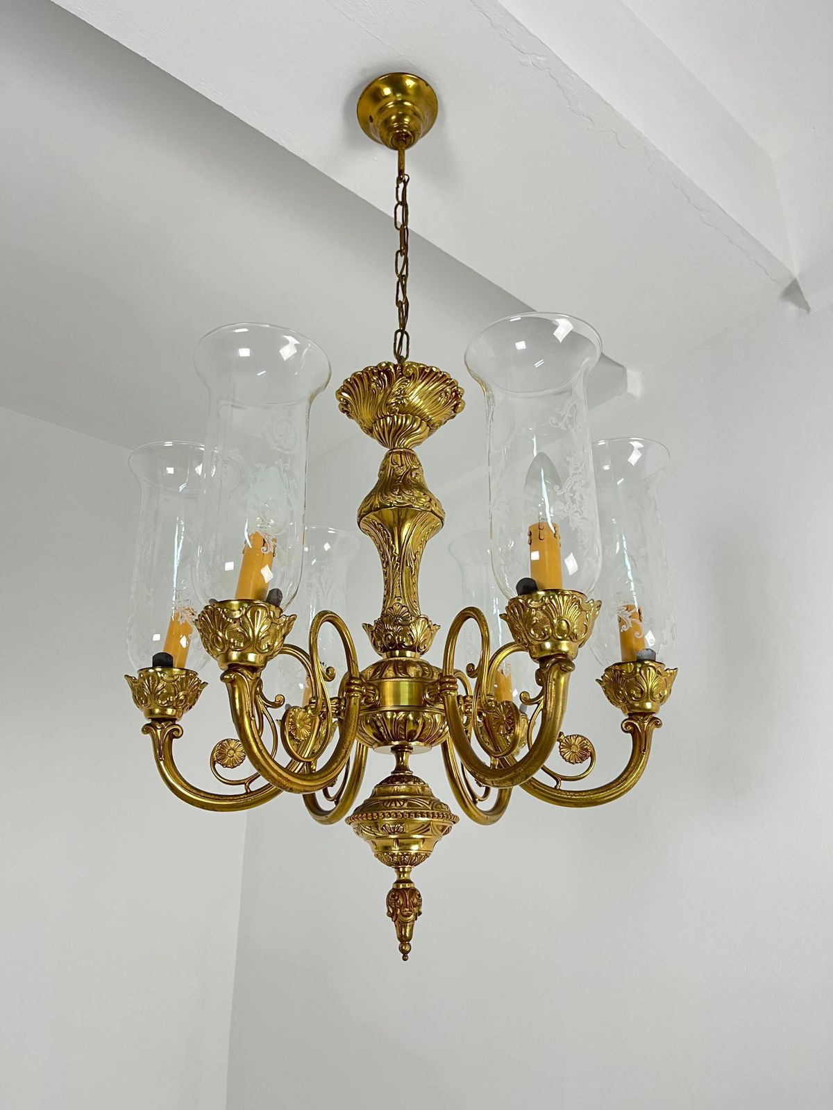 Set Of 2 Venetian Chandeliers 6 Lights Brass And Murano Glass 1960s photo furniture