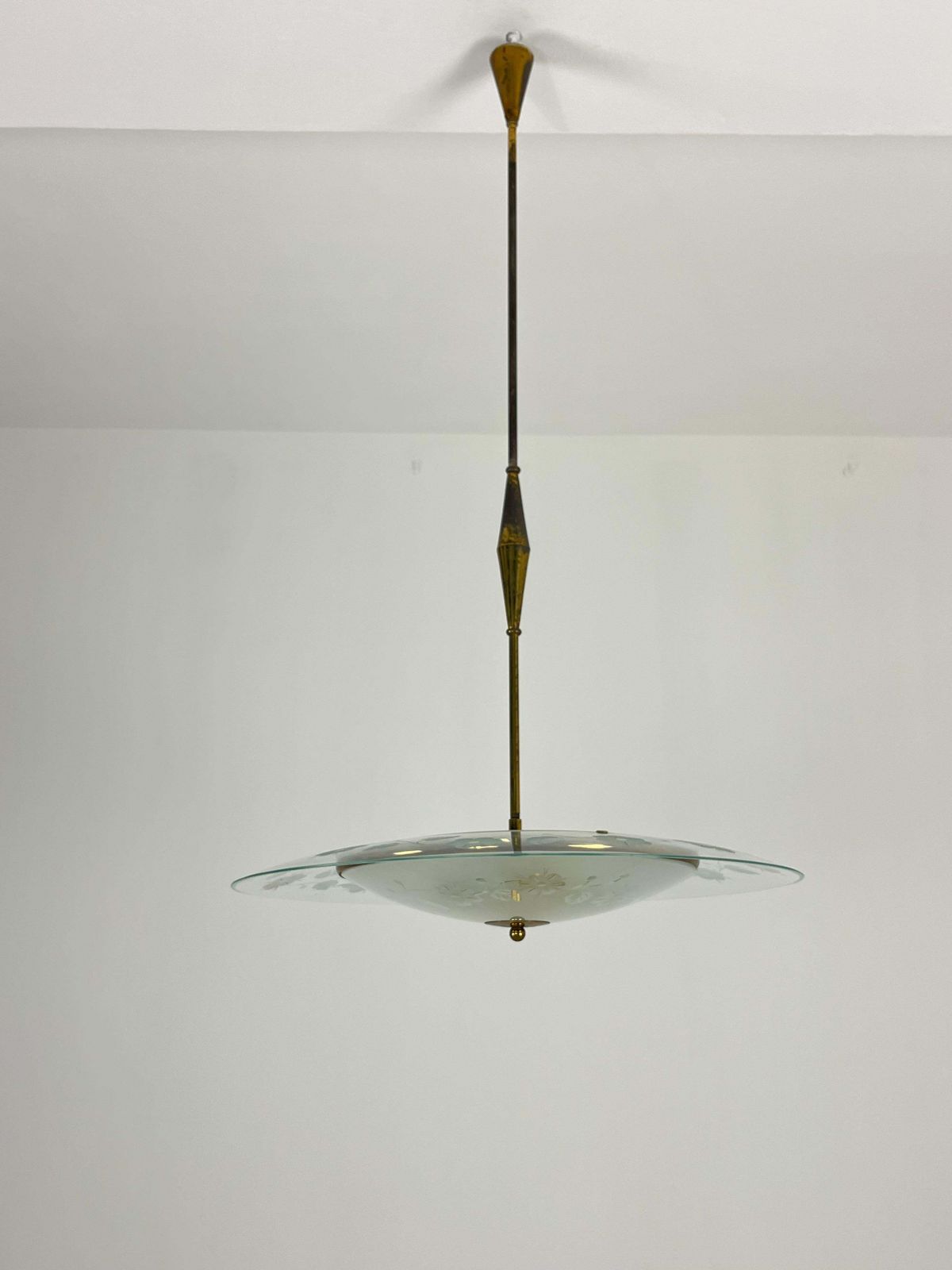 3255.0 Nile Green Murano Glass And Brass Chandelier Attributed To Pietro Chiesa 1950s photo