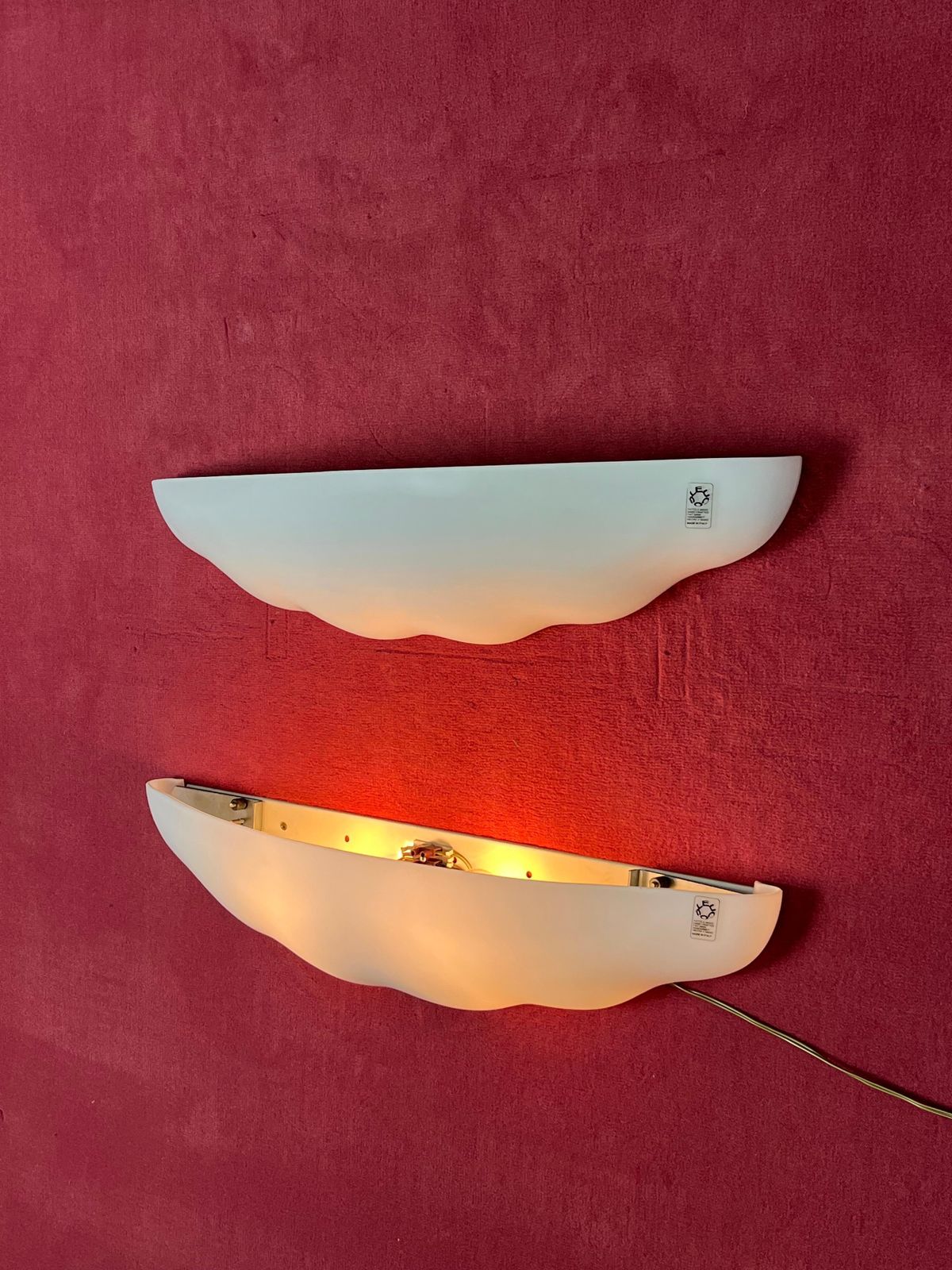 Set Of 2 Large Leucos Wall Lamps In Opaline Blown Murano Glass, 1980s photo vinterior